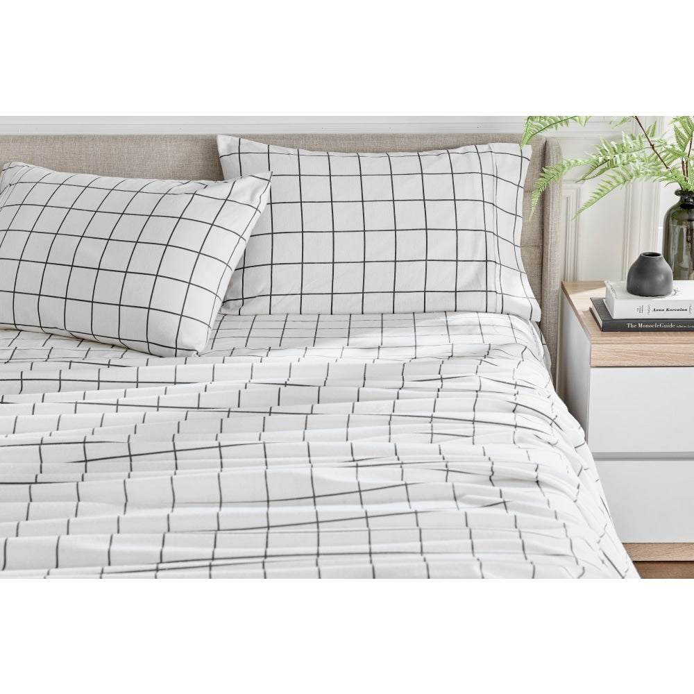 150GSM Check Print Flannelette Bed Sheet Set - Grey, Single Size - Soft & Breathable for All Seasons - Perfect for Home, Dorm, or Guest Room Comfort