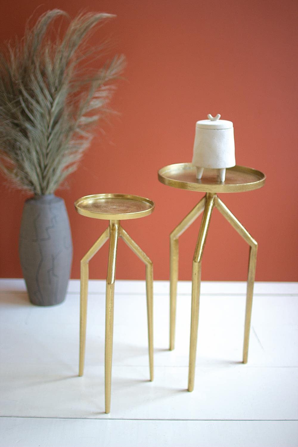 KALALOU Set of 2 Modern Aluminum Side Tables with Antique Brass Finish - Perfect for Patio, Living Room & Outdoor Decor - NTK1015