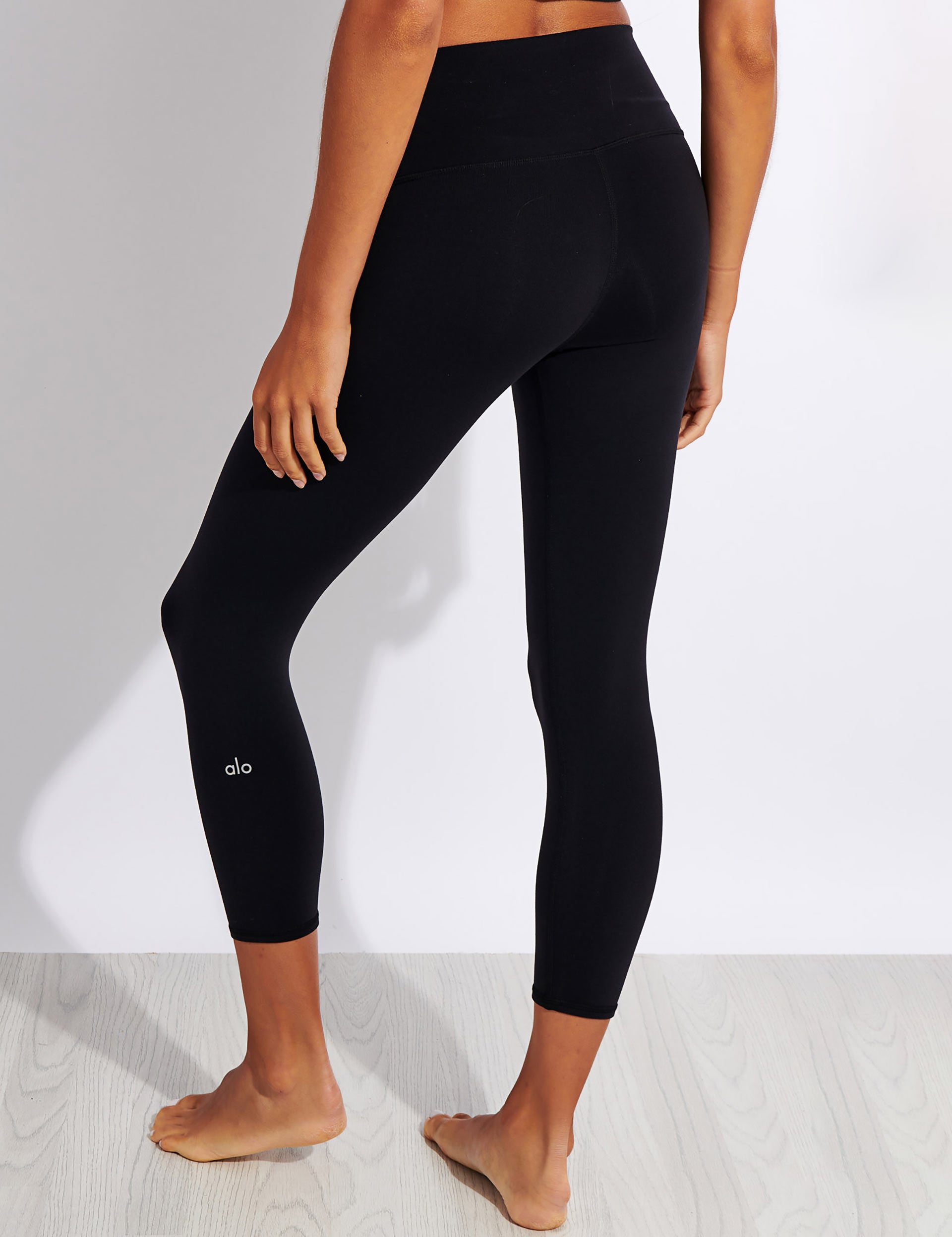 High Waisted Airbrush Capri Leggings for Women - Black - Slimming Workout Pants for Yoga, Running & Gym