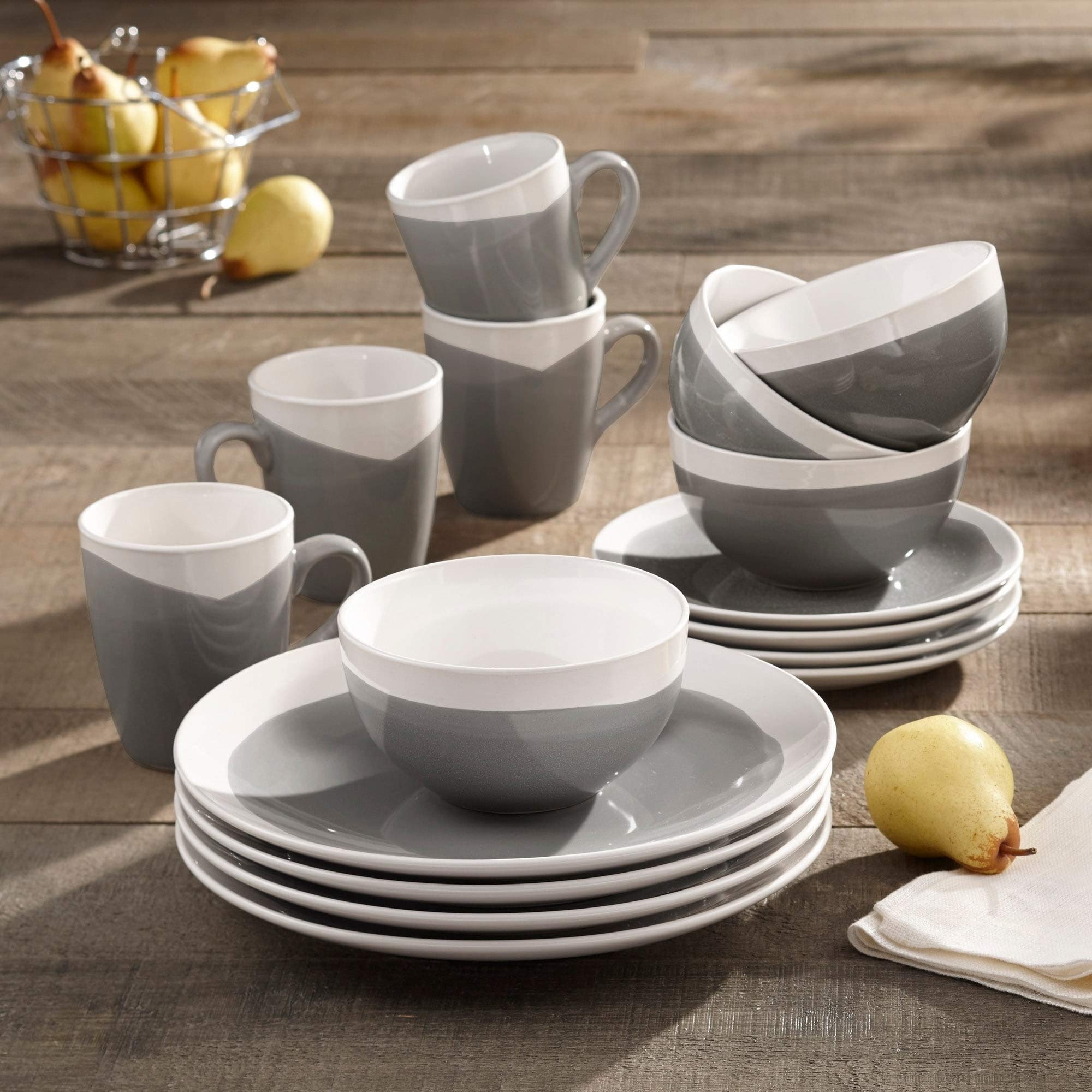 Premium 16-Piece Stoneware Dinnerware Set - Durable Charcoal Grey Round Plates & Bowls for Casual Dining | Dishwasher & Microwave Safe | Perfect for Everyday Meals, Dinner Parties & Family Gatherings