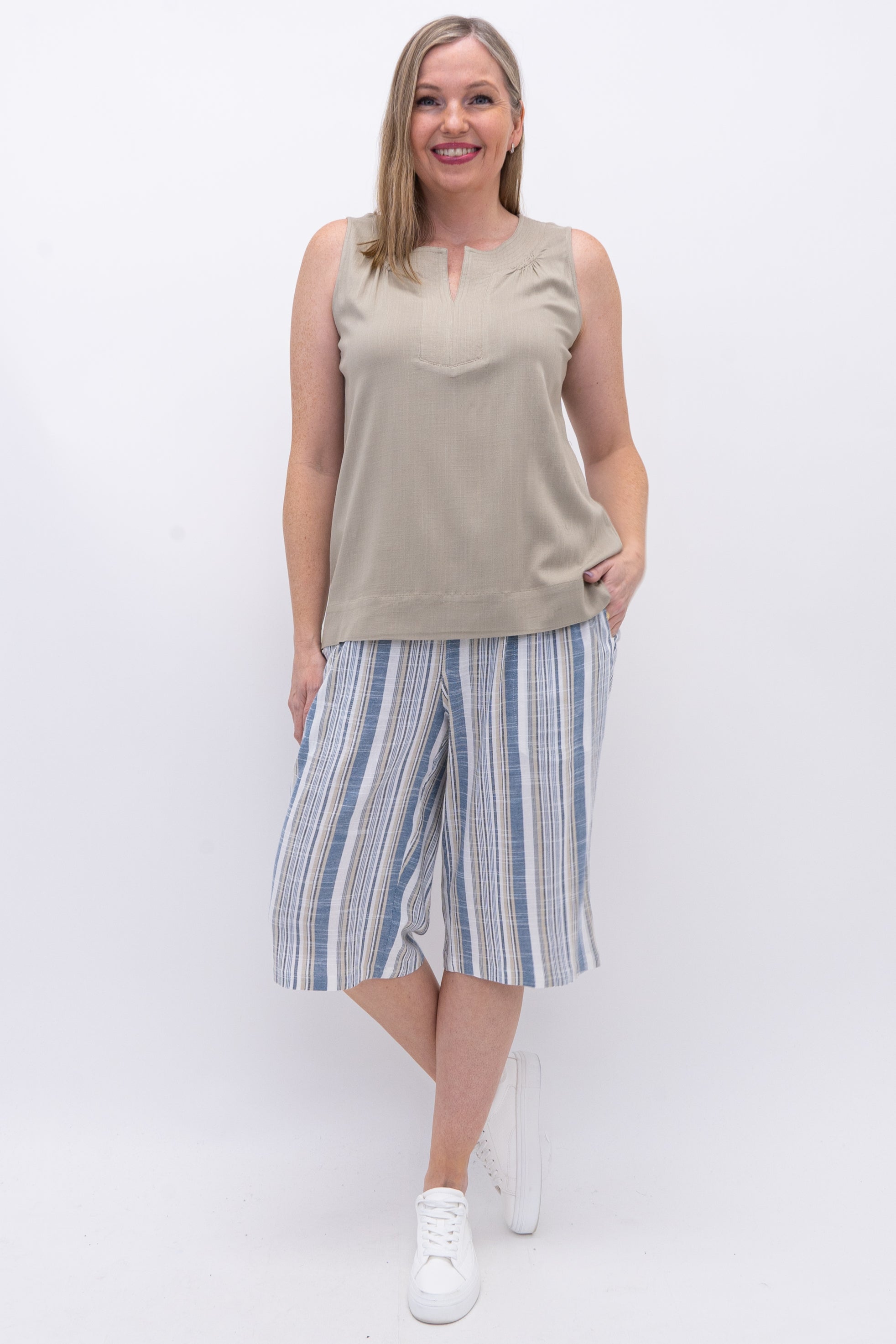 Bamboo Linen Shorts for Women - Comfortable Sand Stripe Summer Shorts - Perfect for Beach, Vacation, and Casual Wear
