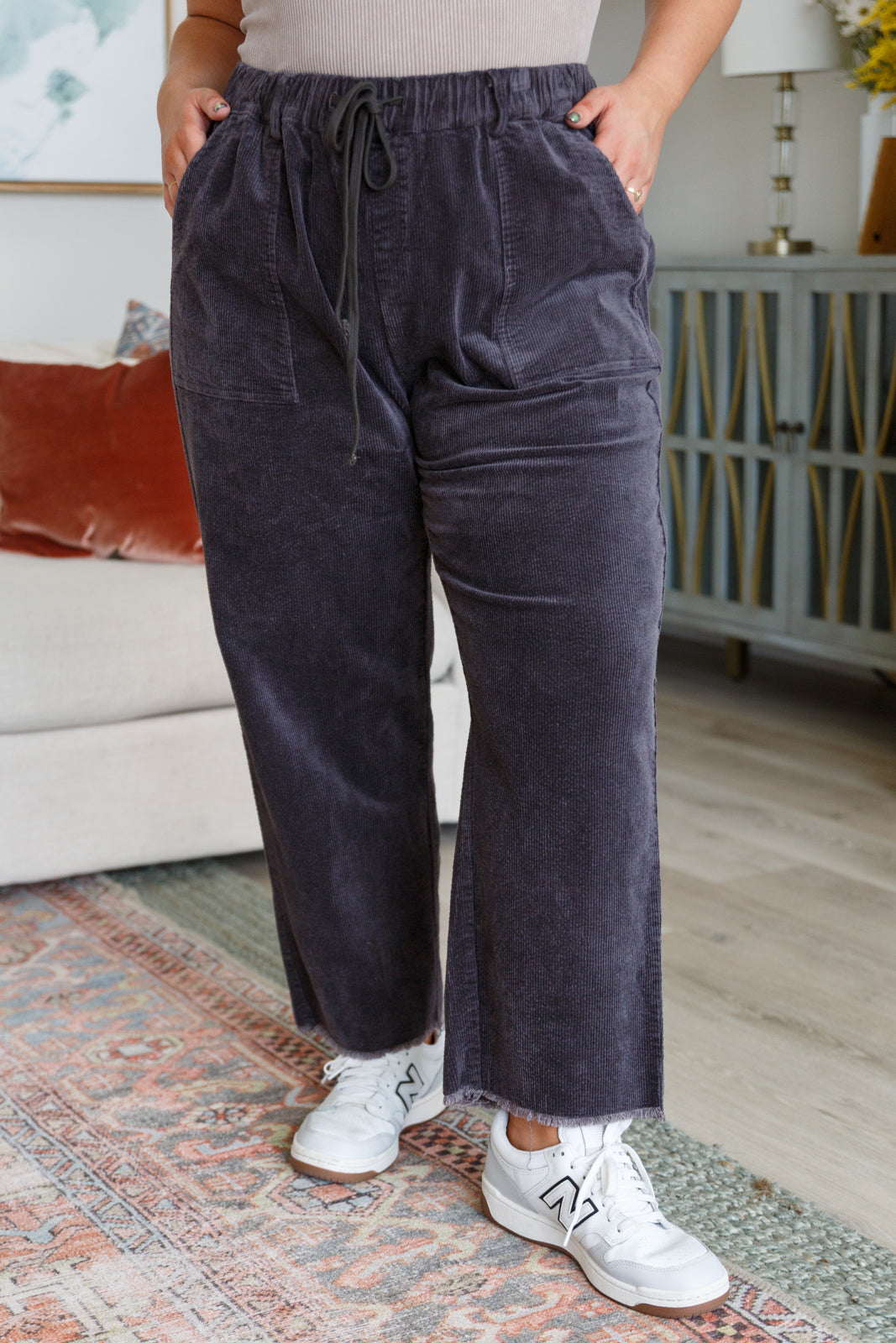 Stylish Women's Corduroy Pants - Comfortable High Waisted Wide Leg Trousers for Fall & Winter | Perfect for Office, Casual Outfits and Weekend Wear