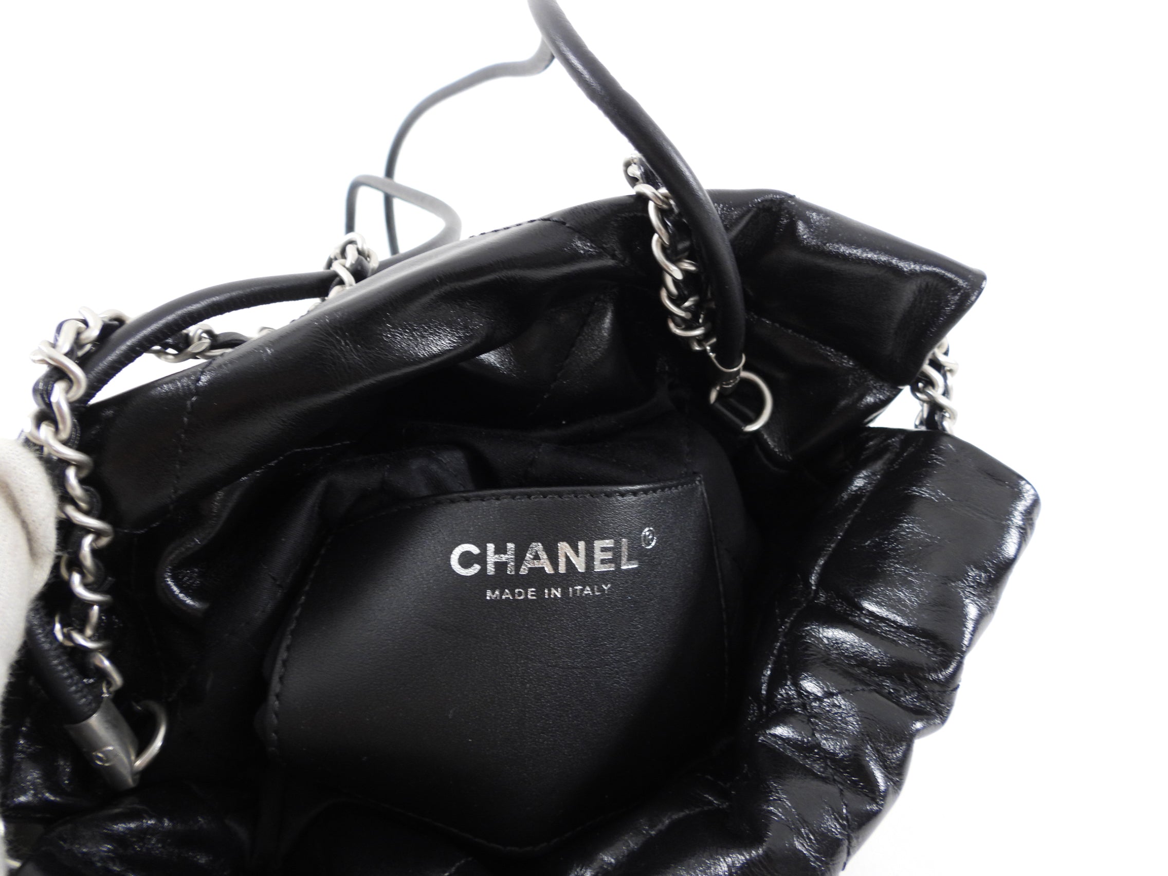 Chanel 22 Black Glossed Leather Mini Chain Bag with Logo - Luxury Designer Crossbody Purse for Women, Perfect for Evening Parties & Date Nights
