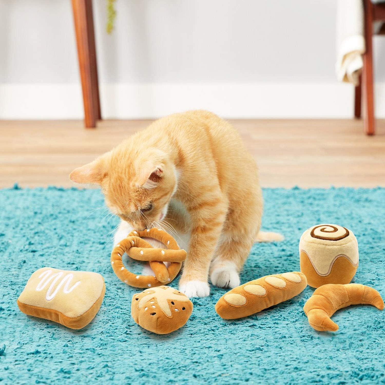 Premium Catnip Toys for Indoor Cats - Interactive Kitten Chew, Bite & Kick Toys (Baguette, Croissant, Pretzel, Toast, Cinnamon Roll Plush) - Best Cat Lover Gifts & Pet Birthday Presents - Perfect for Playtime, Training & Stress Relief
