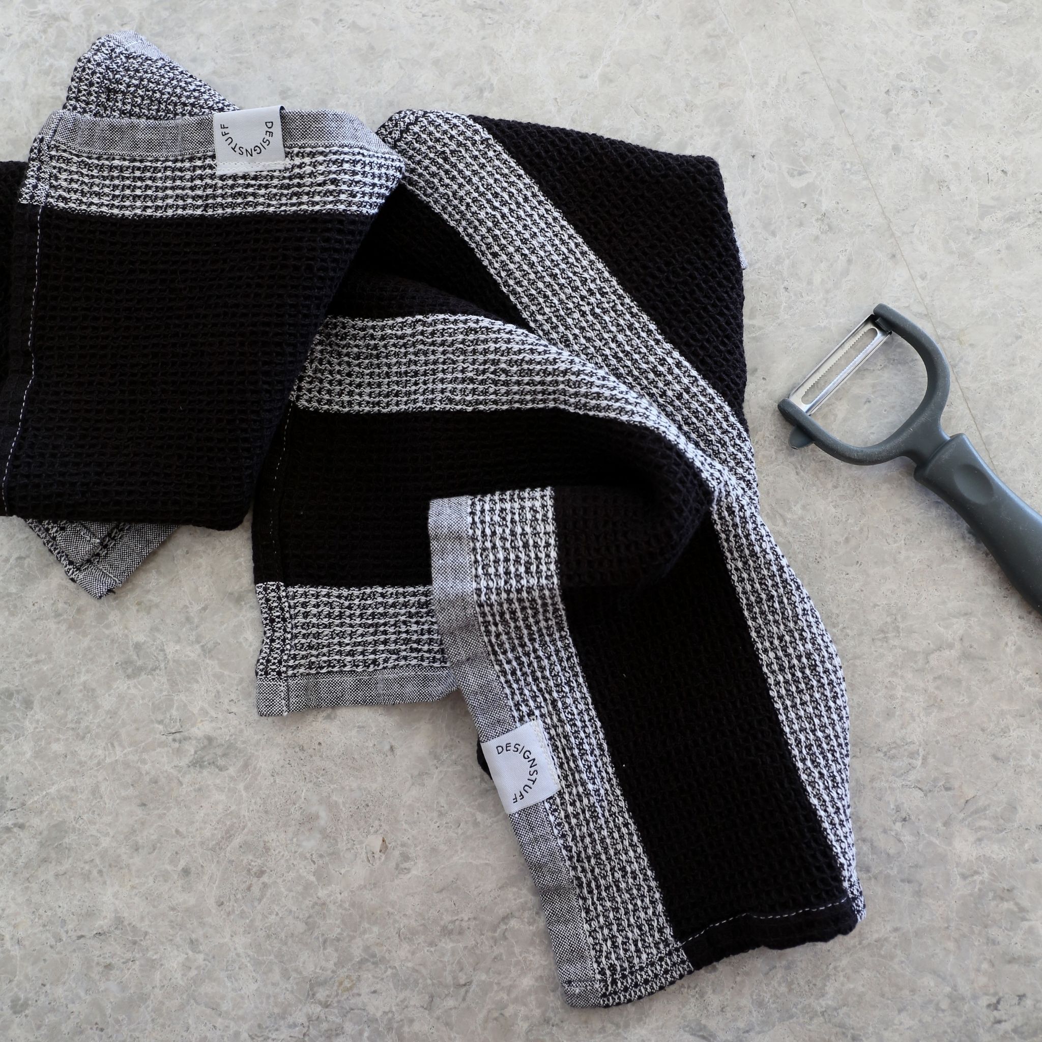 Premium Waffle Weave Dish Cloths Set of 2 - Black & White Absorbent Kitchen Towels for Washing Dishes, Cleaning Countertops & Household Chores