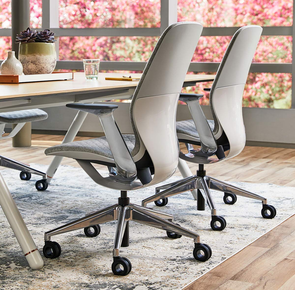Steelcase SILQ Ergonomic Office Chair - Merle Dark Frame, Cogent Connect Royal Blue Fabric, 5SD0 Model with Hubless Casters - Perfect for Home Office, Executive Workspace & Conference Rooms