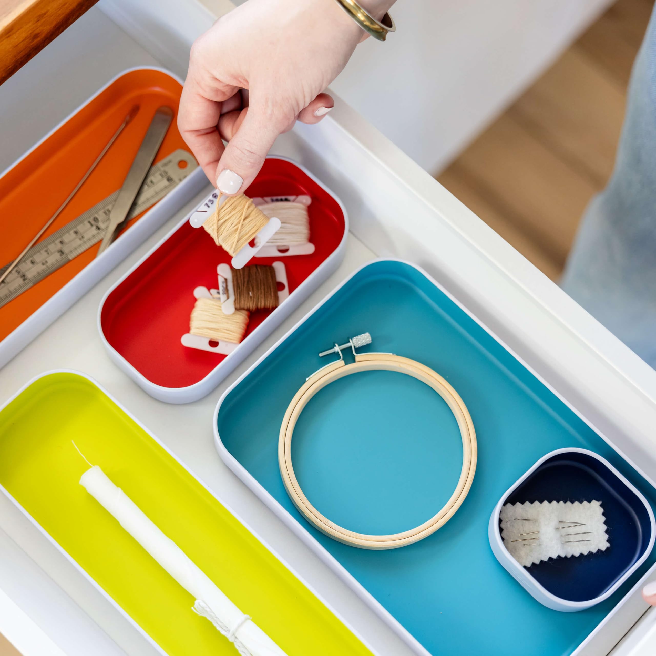 Three by Three Seattle 5-Piece Shallow Metal Organizer Tray Set (1 Inch) - Multicolor Drawer Organizers for Makeup, Stationery, Utensils | Perfect for Office Desk, Kitchen & Bathroom Storage | Space-Saving Solution for Home & Office Organization