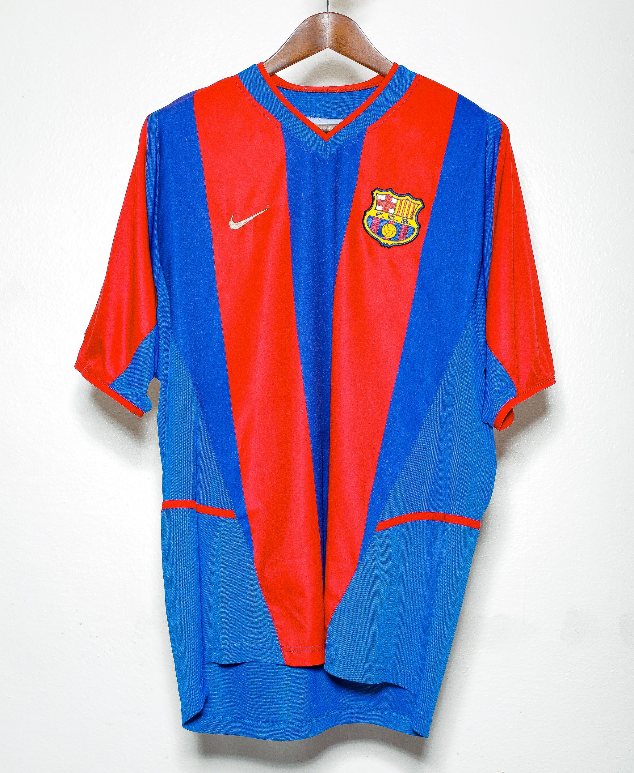 2002 FC Barcelona Home Jersey #10 Riquelme - XL Size Authentic Football Shirt for Fans & Collectors - Perfect for Match Days, Gifts & Sports Memorabilia
