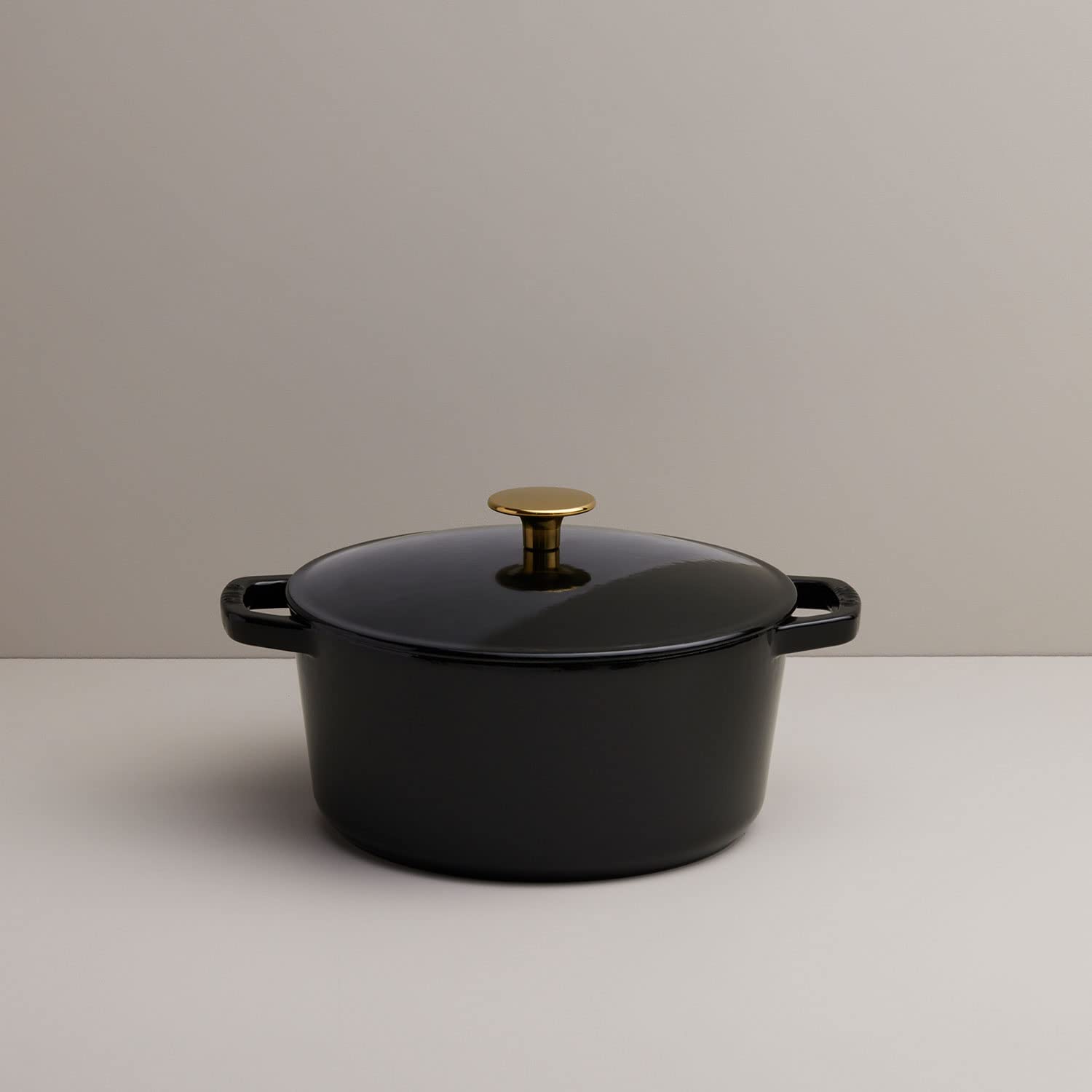 Premium 3.5-Quart Enameled Cast Iron Dutch Oven with Lid - Gloss Black with Gold Knob | Oven & Dishwasher Safe Casserole Pot | Even Heat Distribution for Braising, Baking & Slow Cooking | Perfect for Soups, Stews & Family Meals