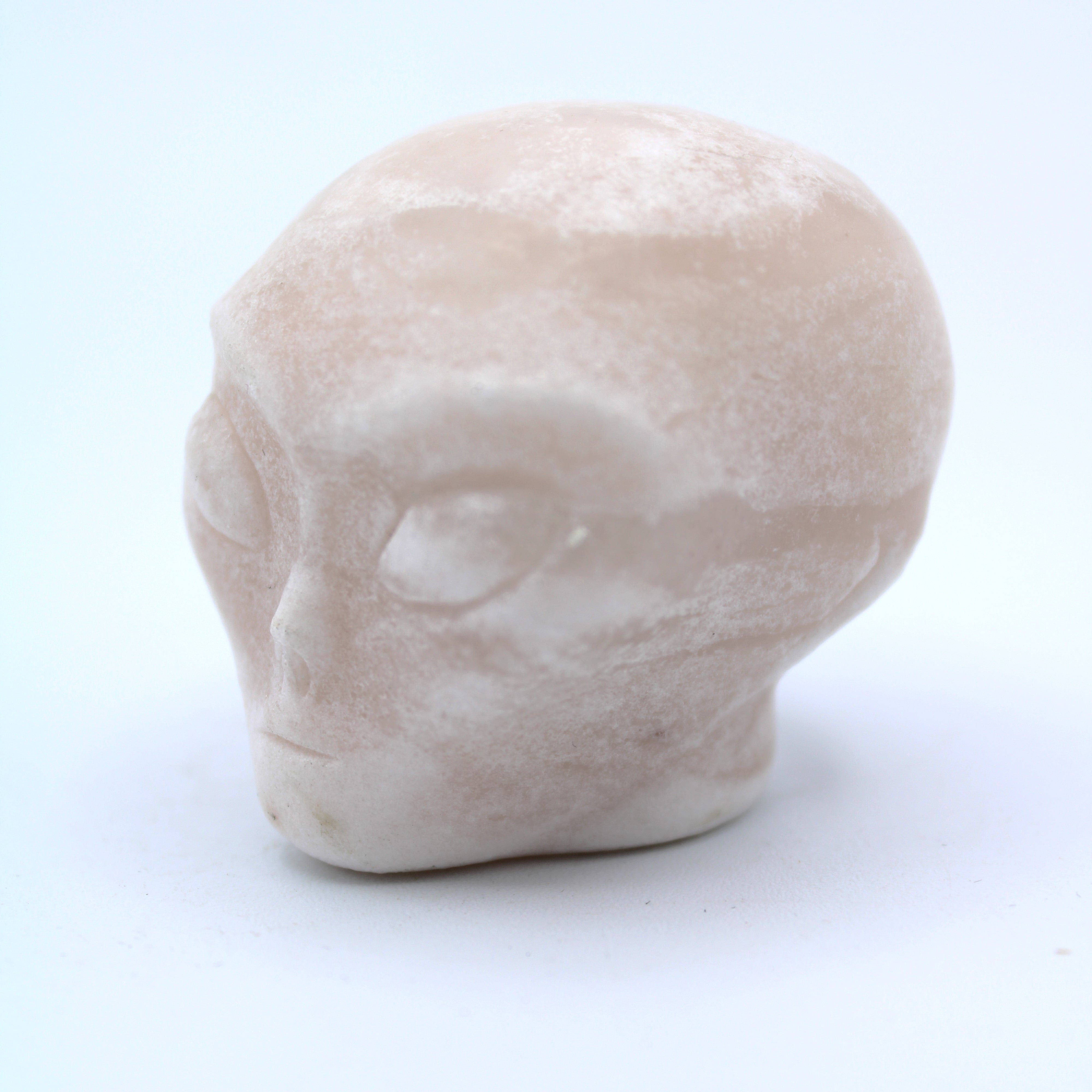 Calcite Alien Head Carving - Unique Home Decor & Collectible for Sci-Fi Fans | Perfect for Bookshelf Display, Gift for UFO Enthusiasts