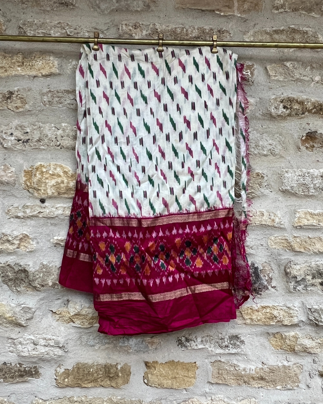 Vintage Silk Sari 109 - Handmade Indian Traditional Saree for Women - Perfect for Weddings, Parties & Cultural Events