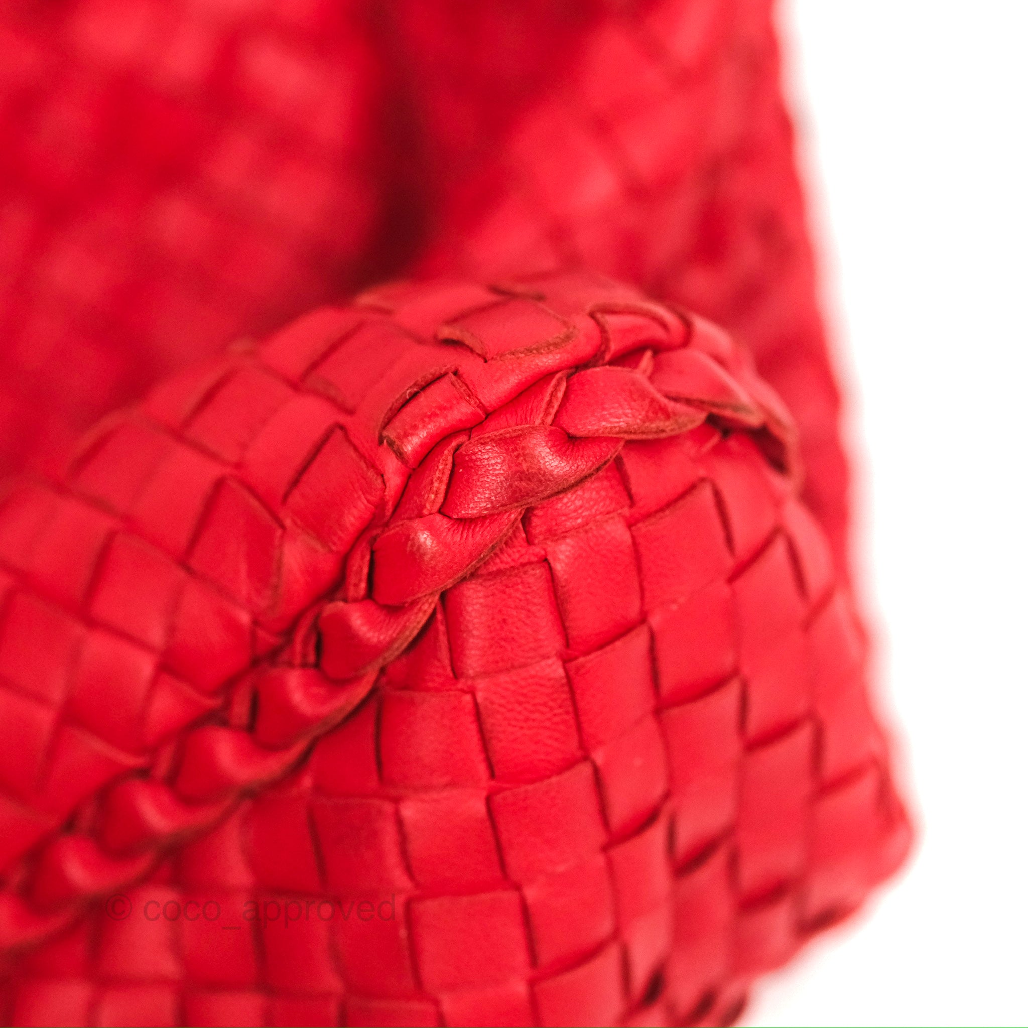 Bottega Veneta Large Hobo Bag Intrecciato Nappa Leather in Red | Stylish Shoulder Bag for Women | Perfect for Work, Travel, and Everyday Use