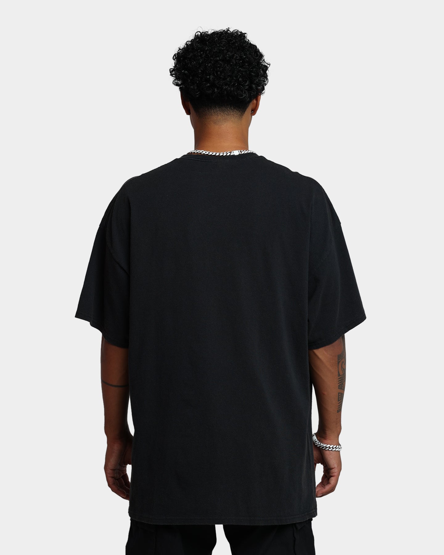 Vintage Seinfeld Elaine T-Shirt - Washed Black Retro TV Show Tee - Perfect for Casual Wear, Cosplay & 90s Nostalgia Fans