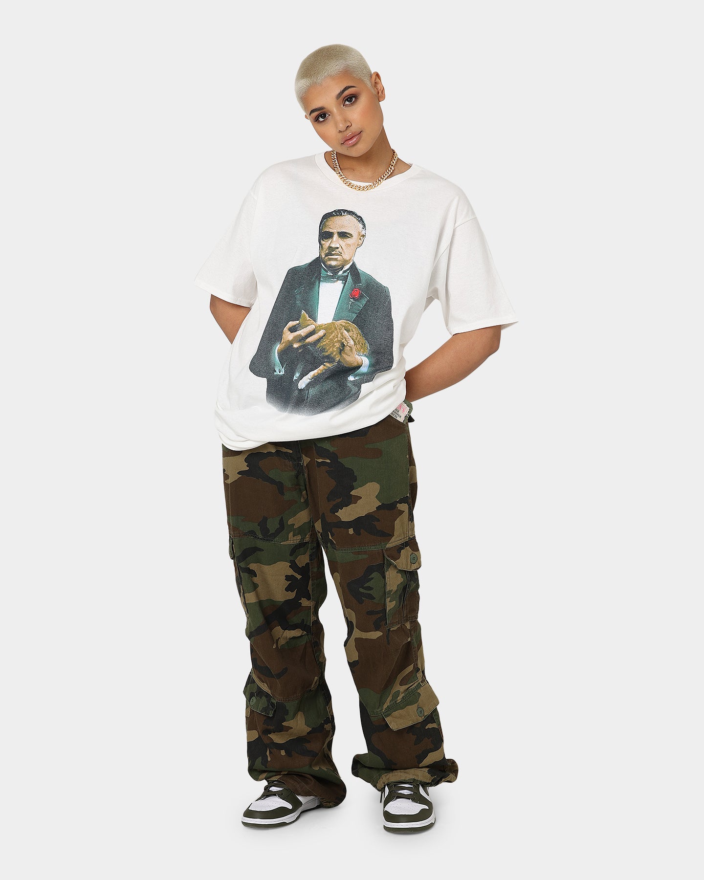 The Godfather Cat T-Shirt - White Cotton Vintage Tee for Men & Women | Movie Fan Gift, Casual Wear, Cosplay Costume