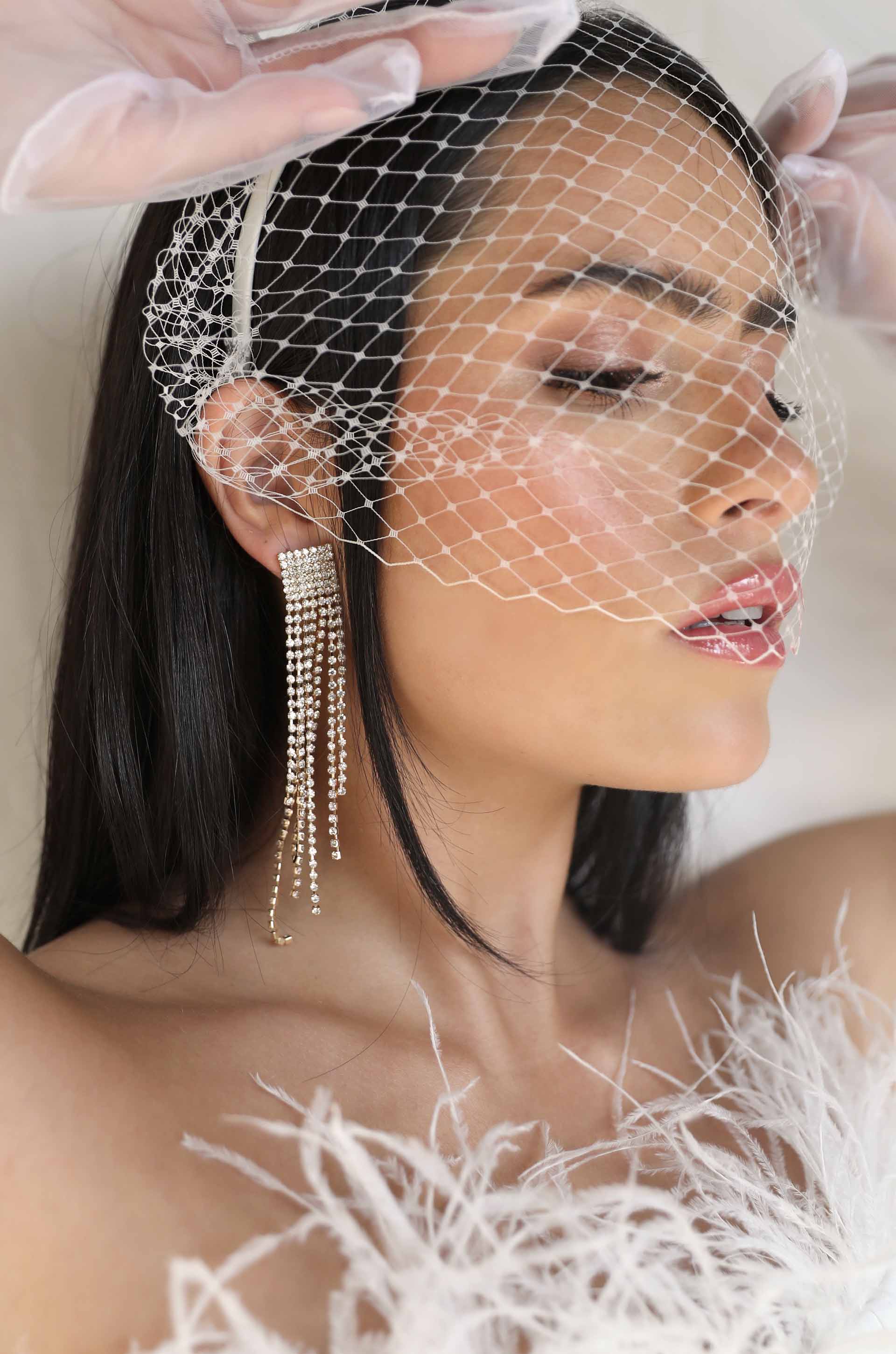 Elegant Crystal Fringe Dangle Earrings for Women - Sparkling Bohemian Party Jewelry | Perfect for Weddings, Date Nights & Special Occasions