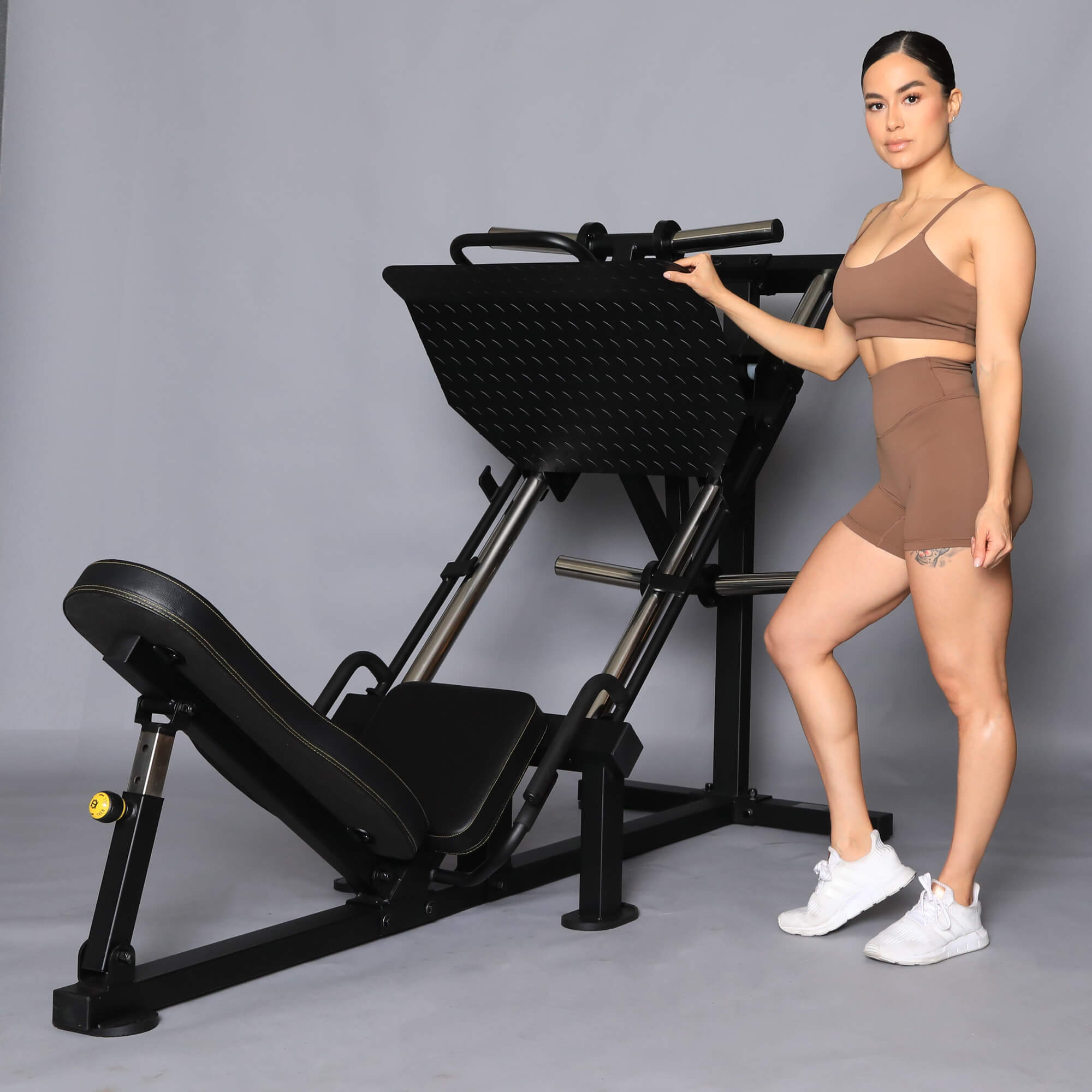 Powertec Leg Press Machine - Heavy Duty Home Gym Equipment for Strength Training & Leg Workouts - Perfect for Home Gyms, Fitness Studios & Personal Training