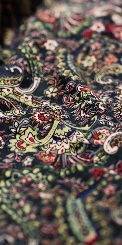 Handprinted Paisley Apron - Vintage Style Kitchen Apron for Cooking, Baking & BBQ - Perfect for Chefs, Home Cooks & Gift Giving