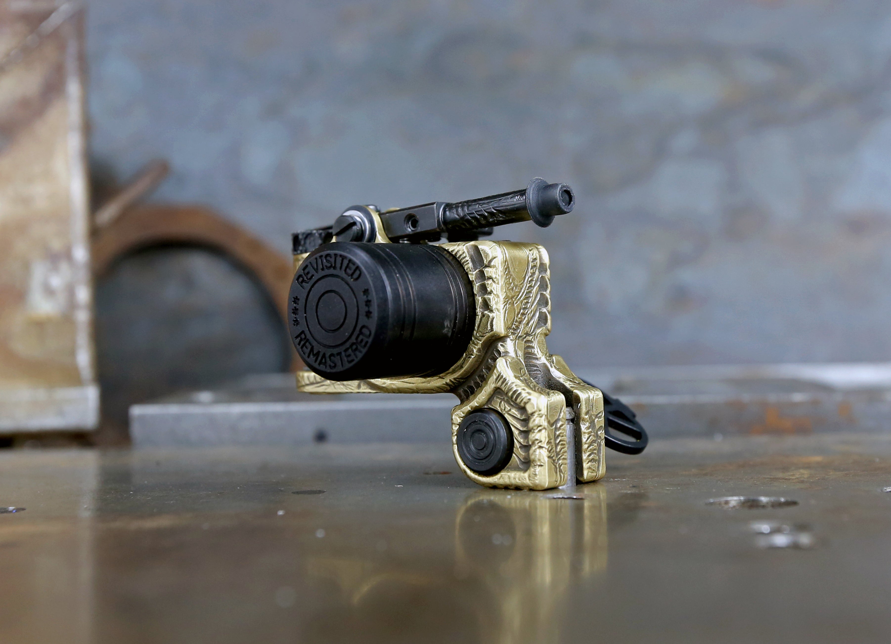 Limited Edition Aaron Cain X Dan Kubin Biomech Brass V3R Sidewinder Knife - Collectible EDC Pocket Knife for Outdoor Camping, Survival & Everyday Carry