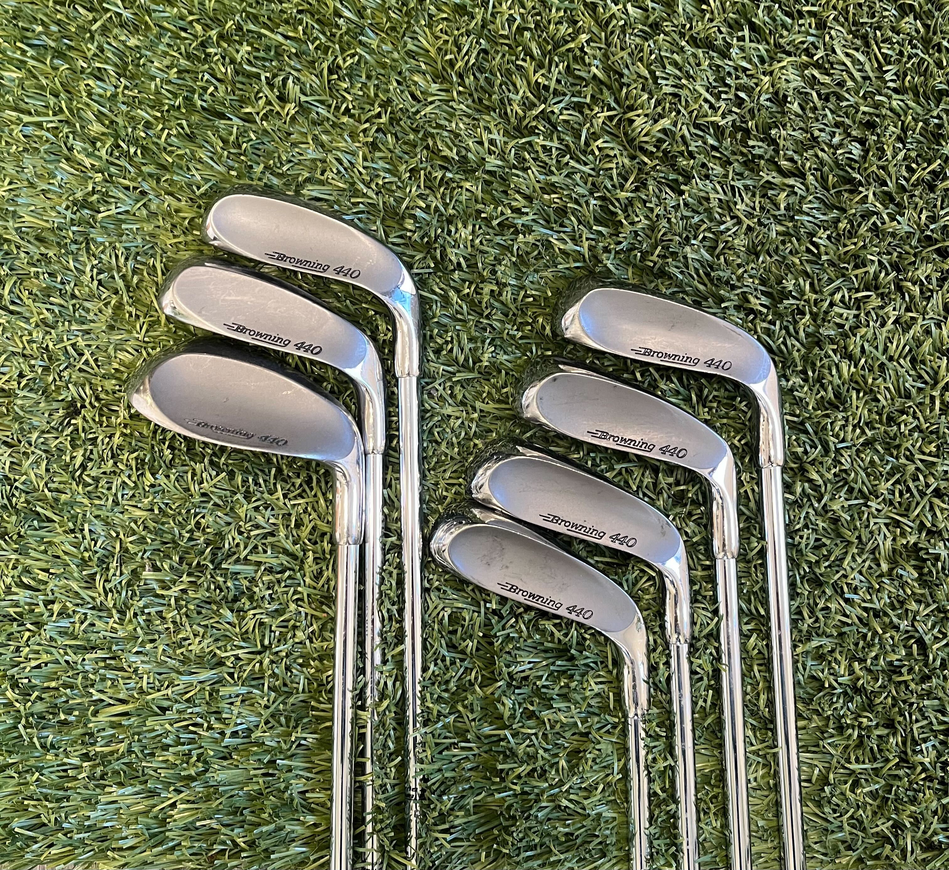 Used Browning 440 Complete Golf Club Set - Right Handed 1W, 3W, 4W, 5W, 2 PW, SW with Regular Flex - Perfect for Beginners & Intermediate Golfers on the Course