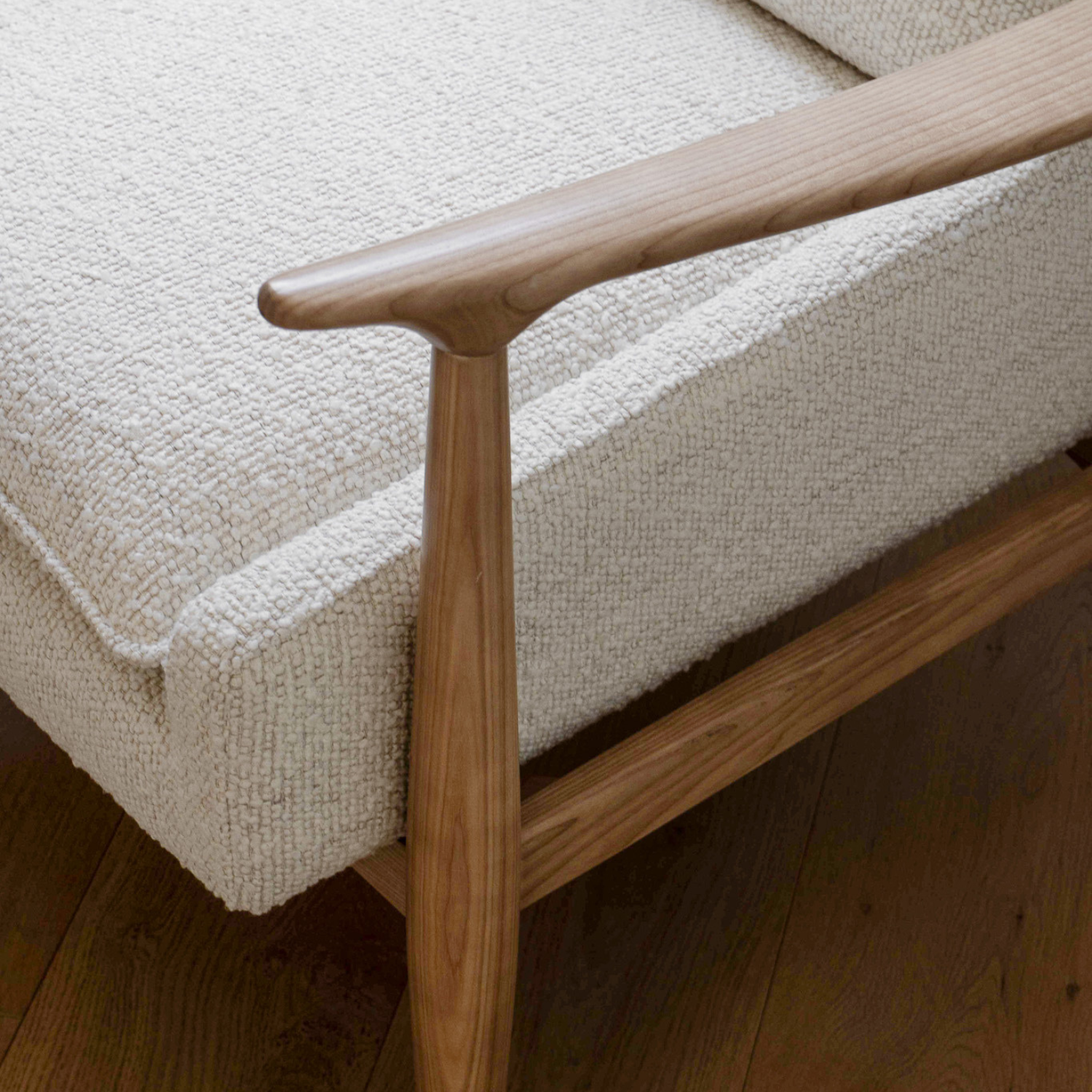Nassau Lounge Chair - Pearl Boucle Upholstered Modern Accent Chair for Living Room, Bedroom, or Office - Comfortable Mid-Century Style Seating for Relaxing & Reading