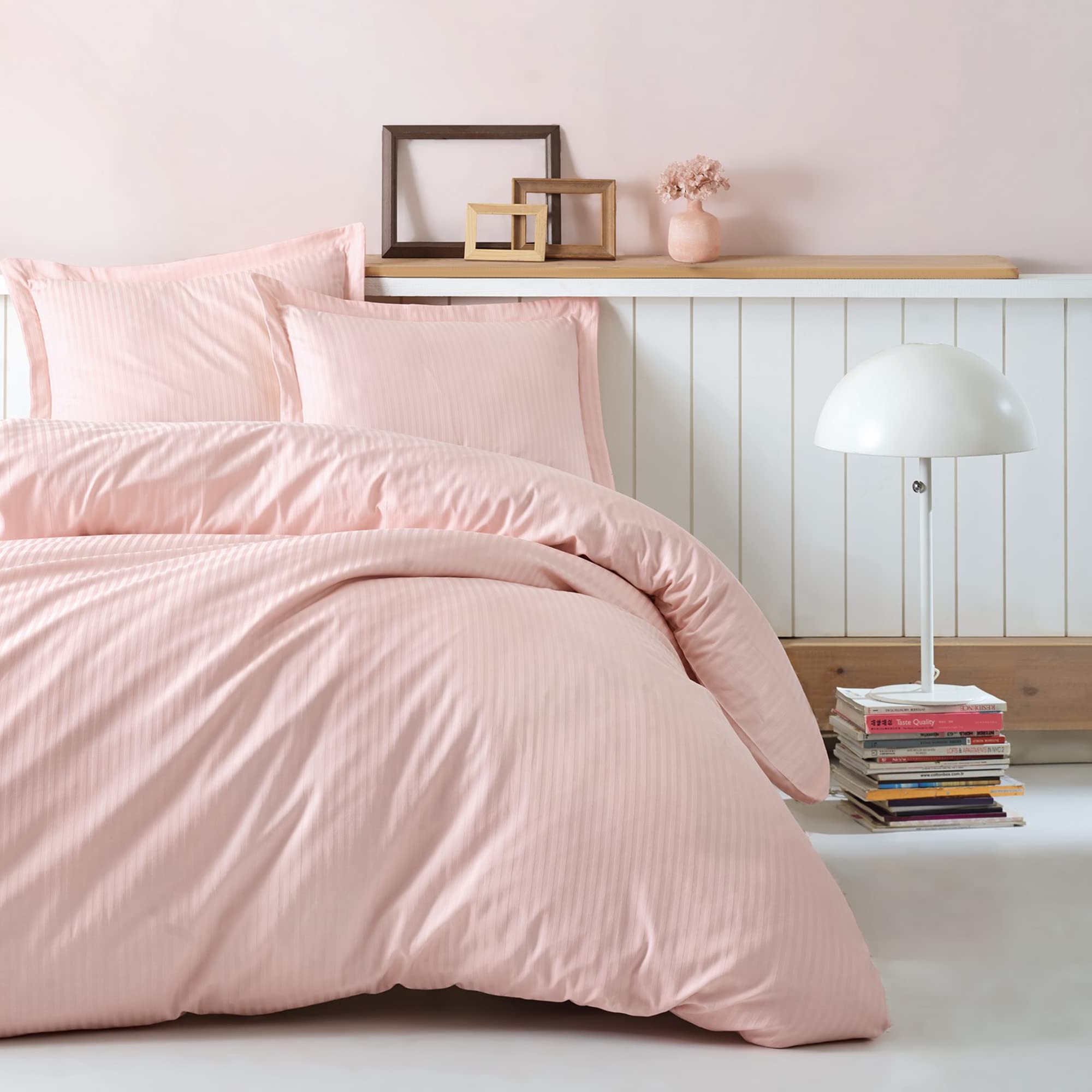 Premium Powder Pink Satin Duvet Cover Set - Queen Size Turkish Cotton Bedding (1 Duvet Cover, 1 Fitted Sheet, 2 Pillowcases) | Hypoallergenic & Breathable | Machine Washable | Perfect for Master Bedrooms, Guest Rooms & Luxury Hotels