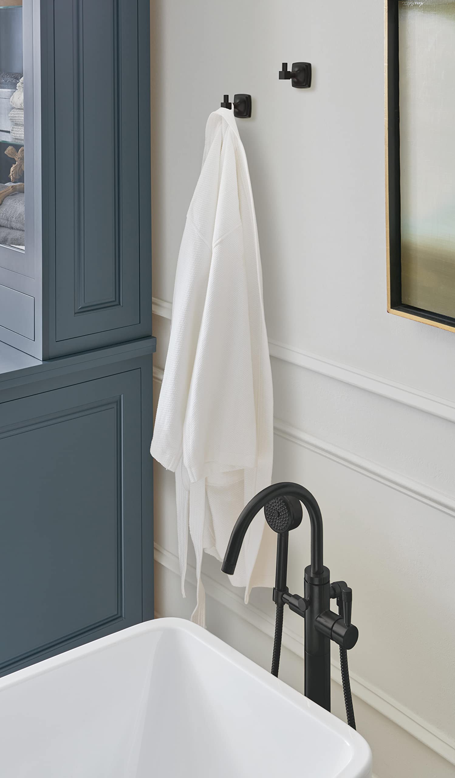 Amerock BH36090MB Matte Black Single Robe Hook - 2-1/4 Inch (57mm) Bathroom Towel Holder - Durable Wall Mounted Hook for Robes, Towels & Bath Accessories - Perfect for Bathrooms, Spas & Dressing Rooms