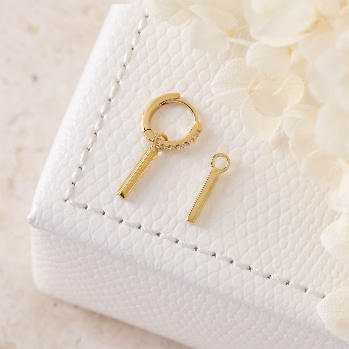 Geo Bar Charms Gold - Elegant Jewelry for Women, Trendy Layering Necklaces & Bracelets - Perfect for Everyday Wear, Parties & Gifts