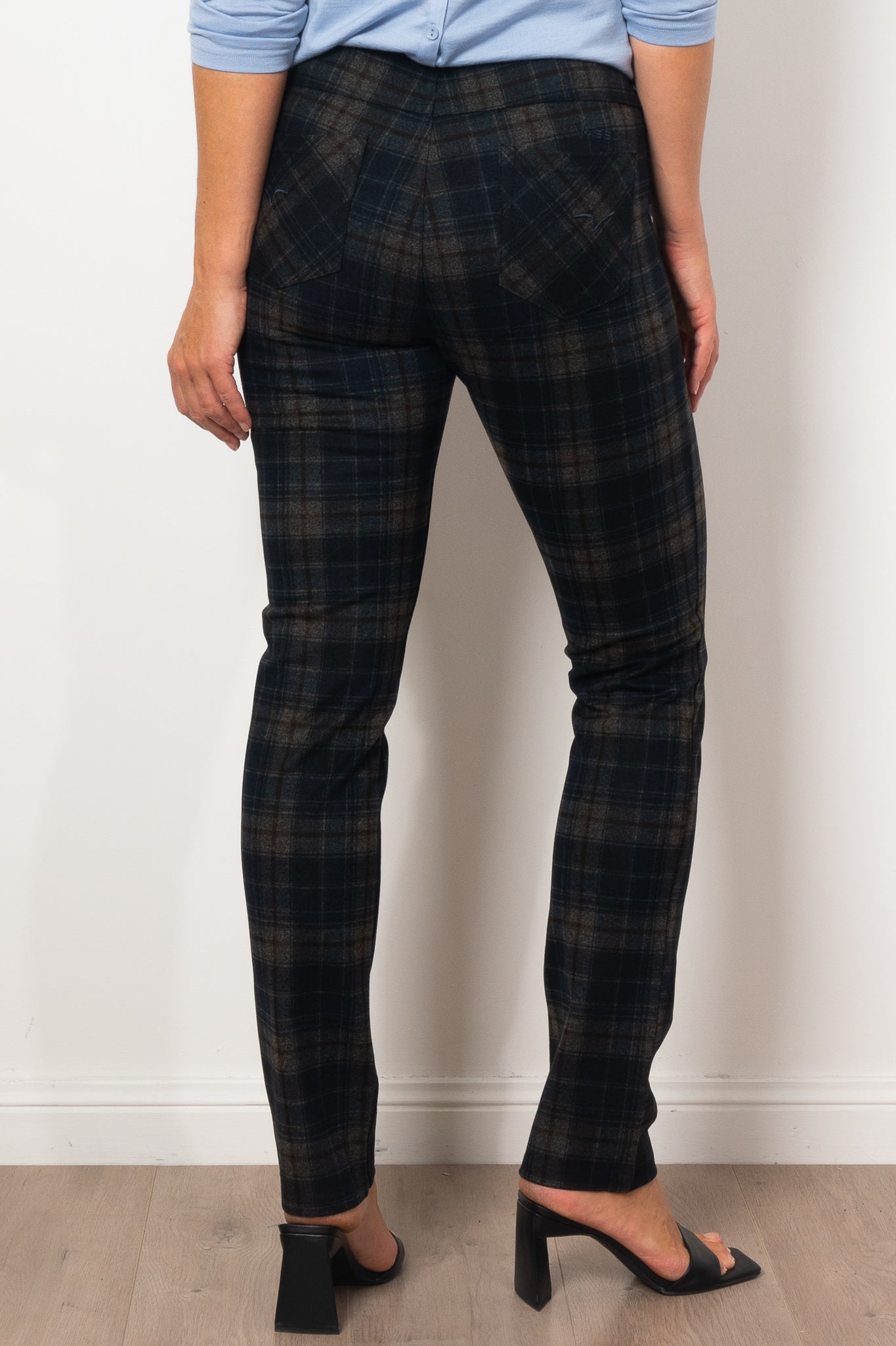 Vassalli Women's Slim Leg Printed Ponte Surrey Pants - Comfortable Stretch Work Pants for Office & Business Casual Wear