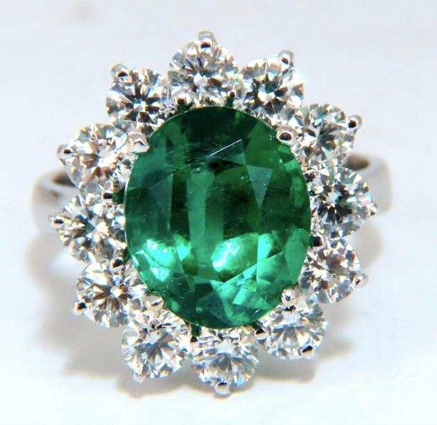 GIA Certified 4.40ct Natural Green Emerald Diamond Ring 18K Gold Halo Engagement Ring for Women - Perfect for Weddings, Anniversaries & Special Occasions