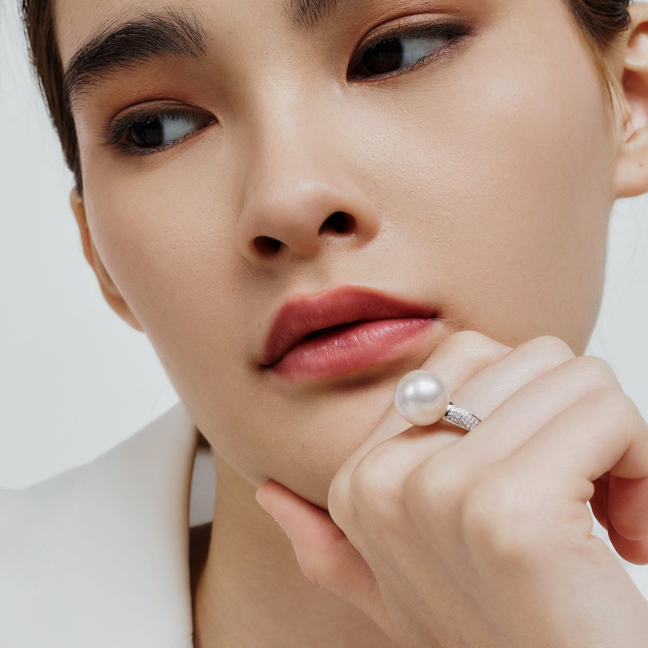 18K Gold Edison Pearl Ring KR00108 - Elegant Pearl Jewelry for Women, Perfect for Weddings, Anniversaries & Special Occasions