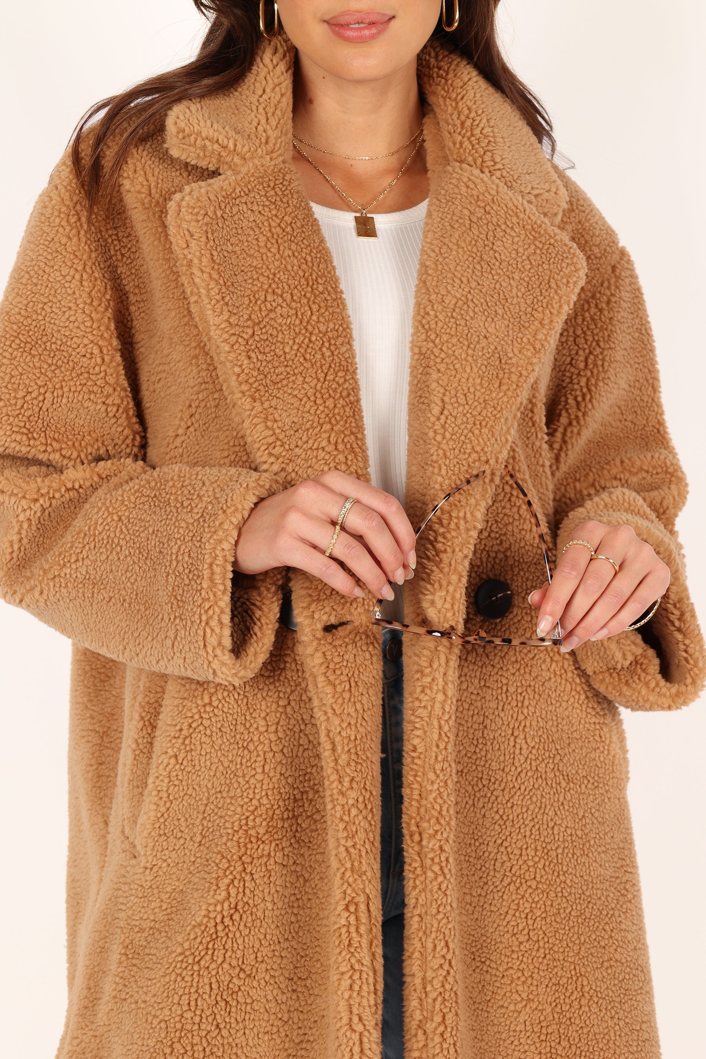 Beatrice Women's Faux Fur Winter Coat - Soft Camel Color Long Plush Jacket for Cold Weather | Perfect for Outdoor Activities, Parties & Fashion Events