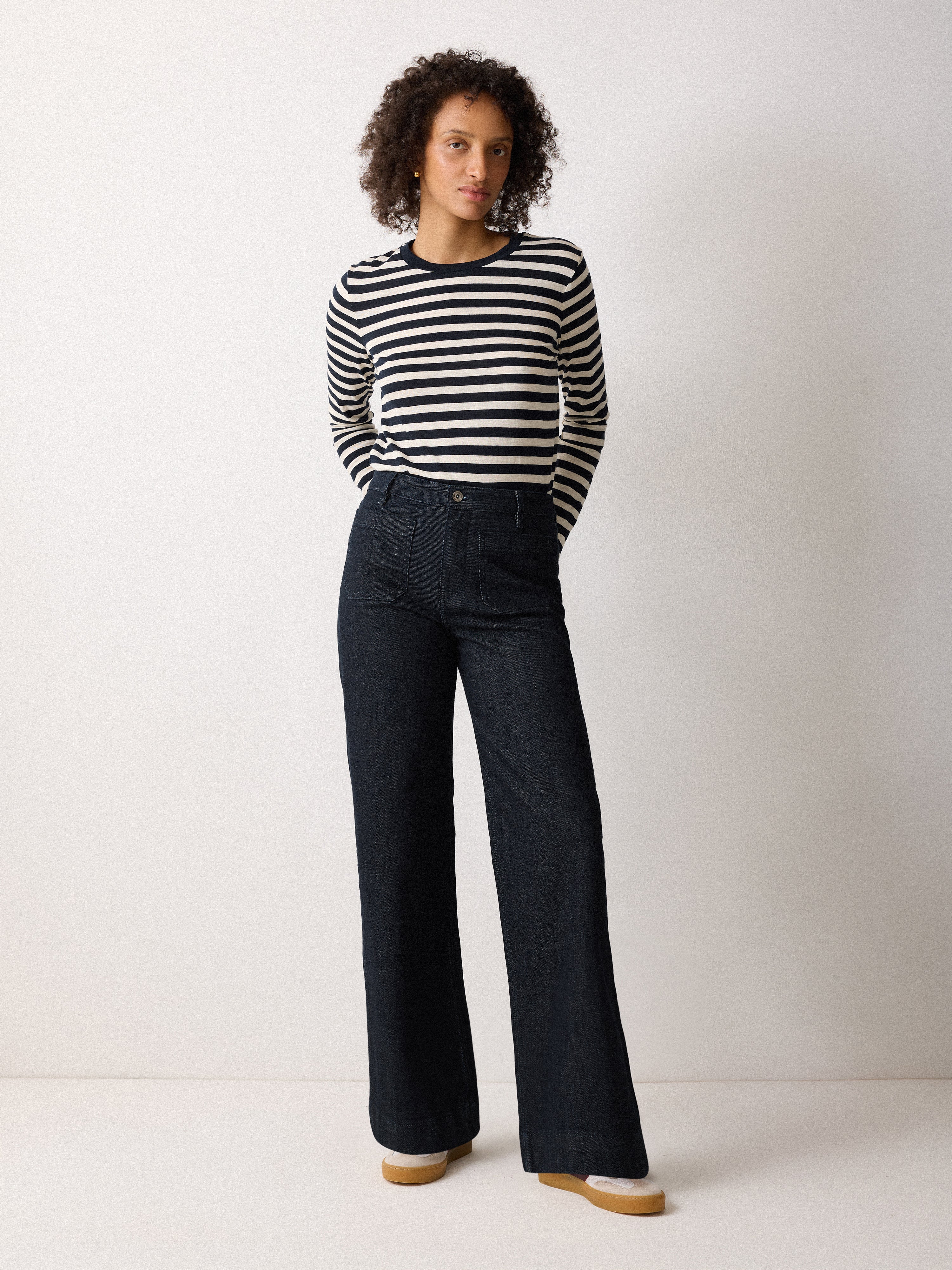 Stylish Rhea Patch Pocket Jeans in Indigo - Perfect for Casual Outfits & Everyday Wear