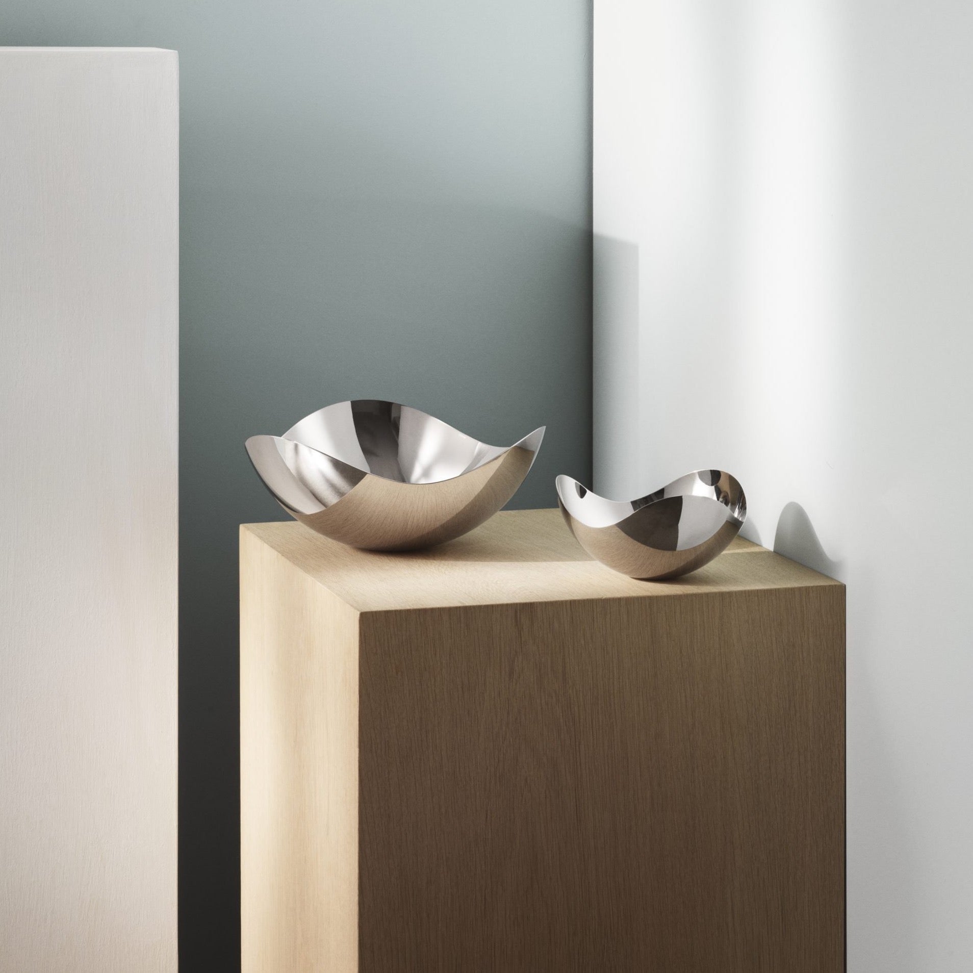 Bloom Bowl - Small Ceramic Planter for Succulents & Air Plants | Perfect for Home Décor, Office Desk & Gift Ideas