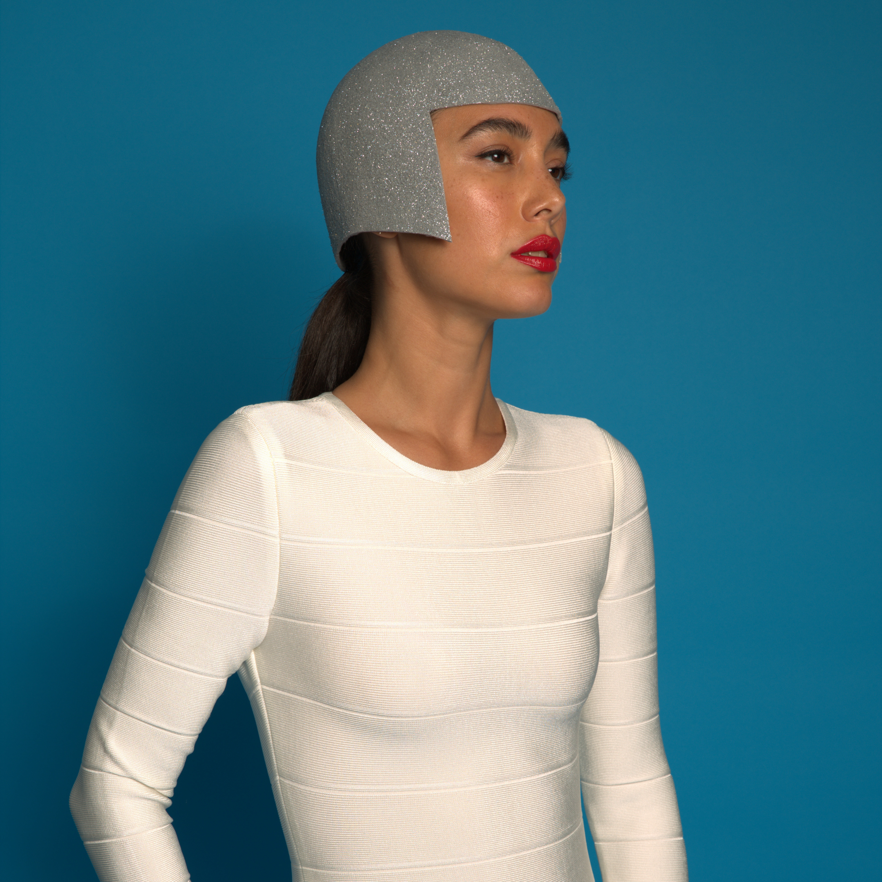 Anna Glitter Haircut Hat - Stylish & Shiny Haircut Cape for Salons & DIY Haircuts at Home - Perfect for Professional Stylists & Home Use