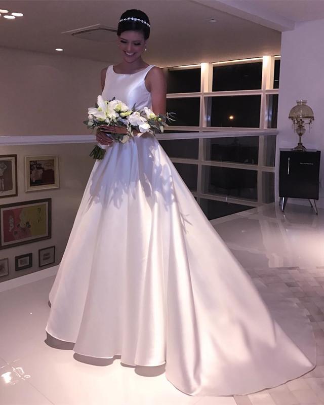 Elegant A-Line Scoop Neck Satin Wedding Dress with Bow Sash – Perfect for Bridal Ceremonies, Prom, and Formal Events