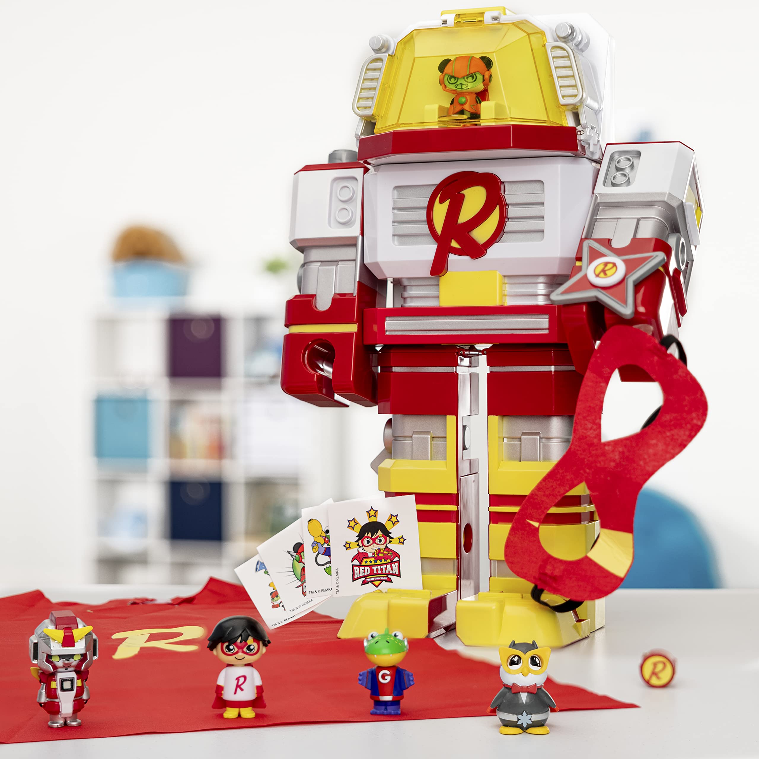 Ryan's World Mega Mecha Titan Robot - Transforming Chest to Red Titan Robot | 5 Micro Figures, Spinner, Wearable Eye Mask & Cape, Stickers Included | Perfect for Kids' Playtime, Birthday Gifts & Action Figure Collectors