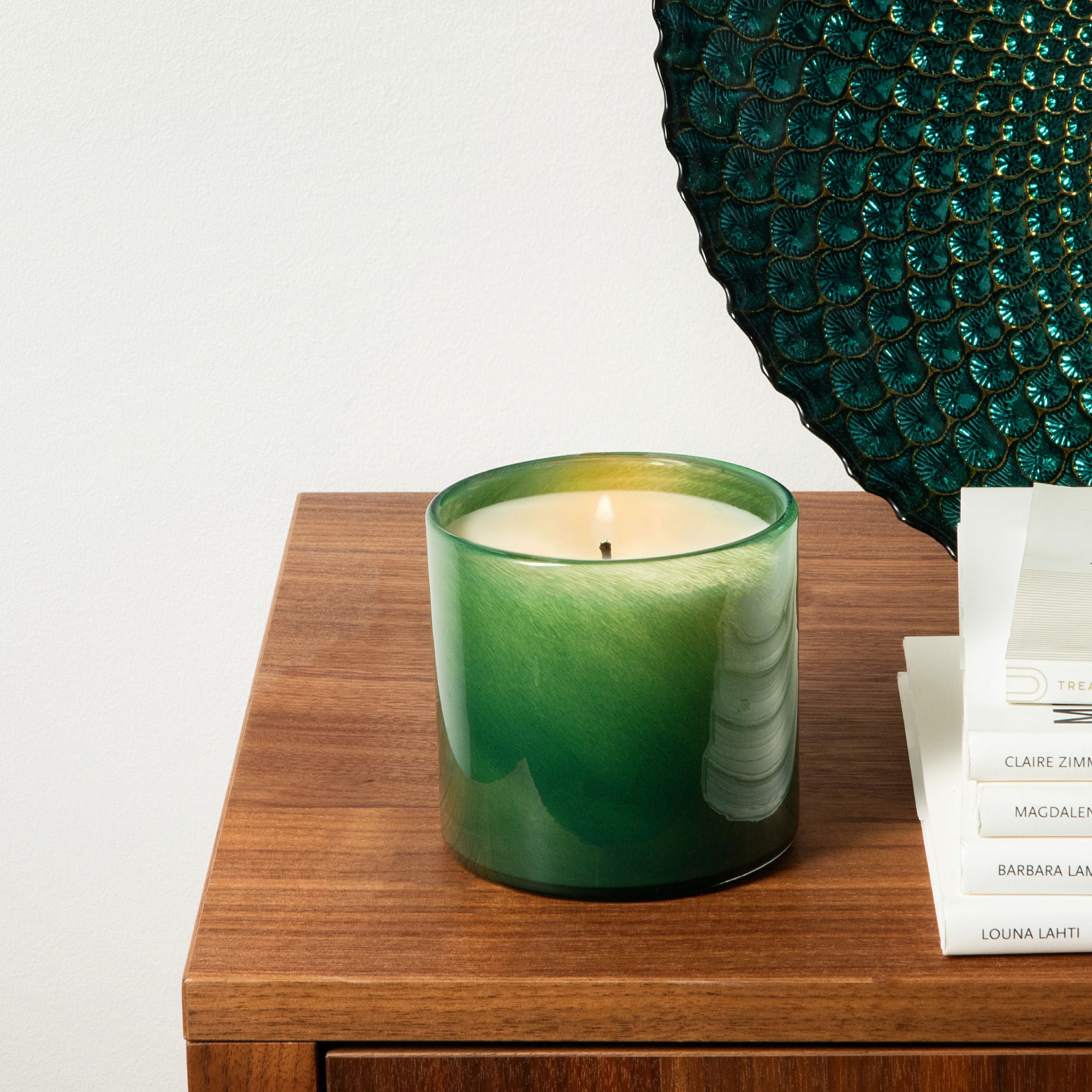 Jungle Bloom Scented Candle - Natural Soy Wax, Long-Lasting Fragrance for Home, Spa & Romantic Ambiance