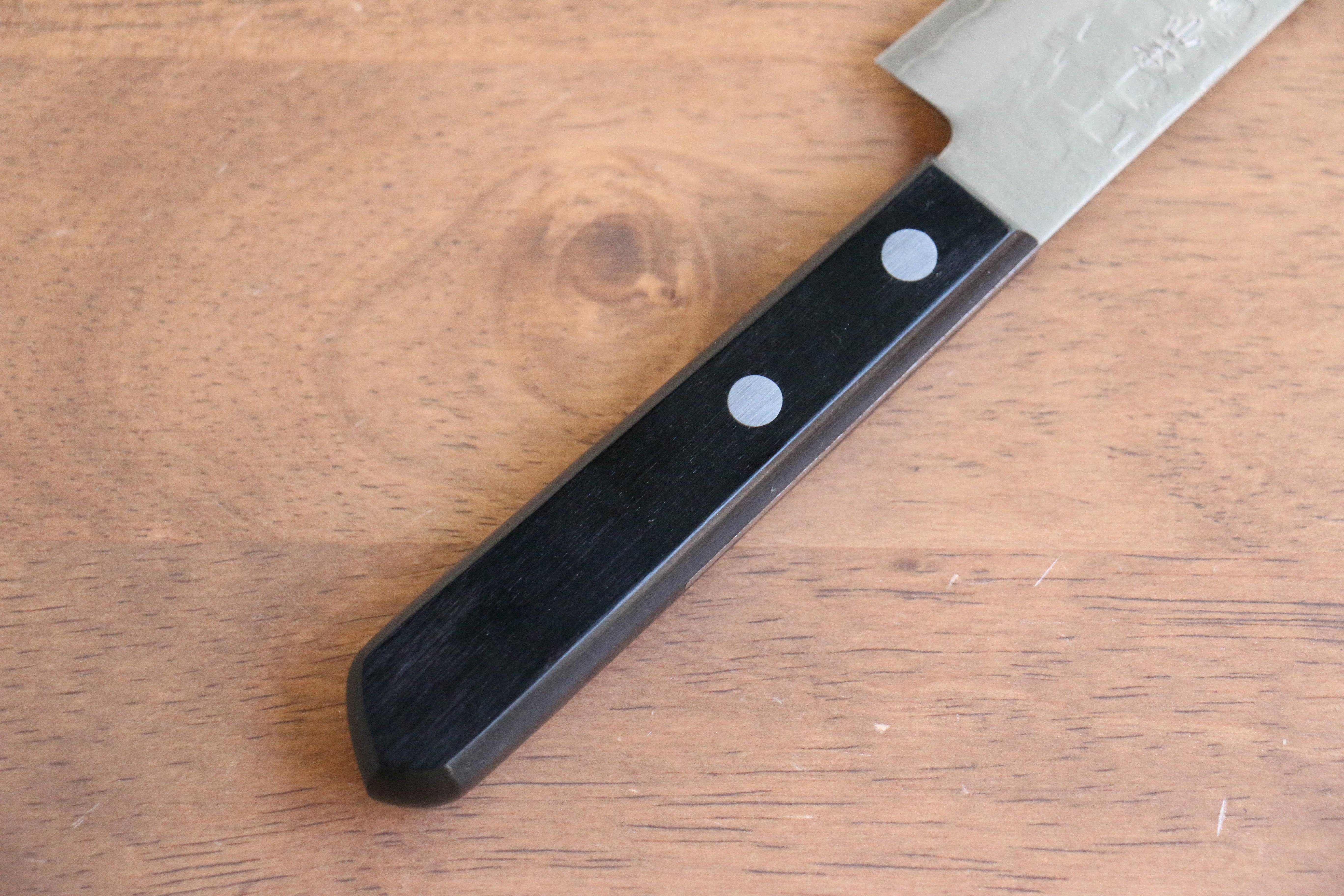 Nao Yamamoto AUS8 Hammered Petty Utility Knife 160mm - Black Pakkawood Handle Japanese Chef Knife for Slicing, Chopping & Precision Kitchen Tasks