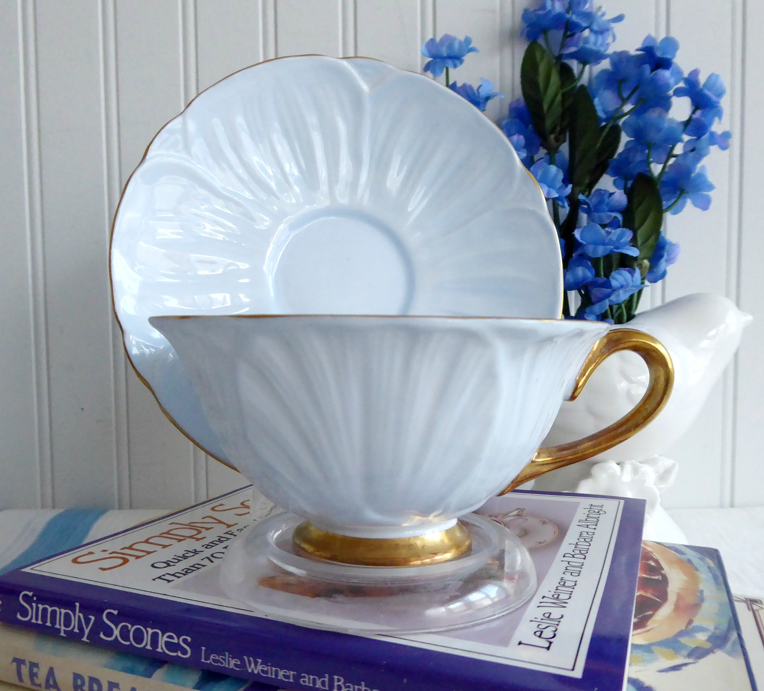 Shelley Antique Bone China Tea Cup and Saucer Set - Oleander Blue Rose Pansy Floral Design with Gold Trim - Perfect for Afternoon Tea, Vintage Tea Parties & Collectible Display