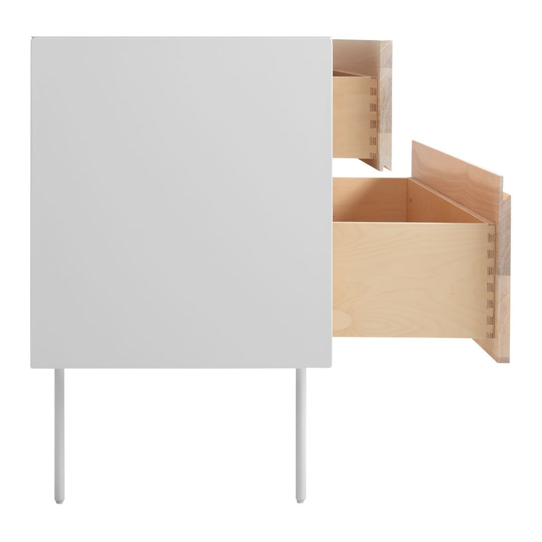 4 Drawer Dresser for Bedroom - Modern Wooden Chest of Drawers with Smooth Gliding Drawers, Perfect for Clothes Storage & Bedroom Organization