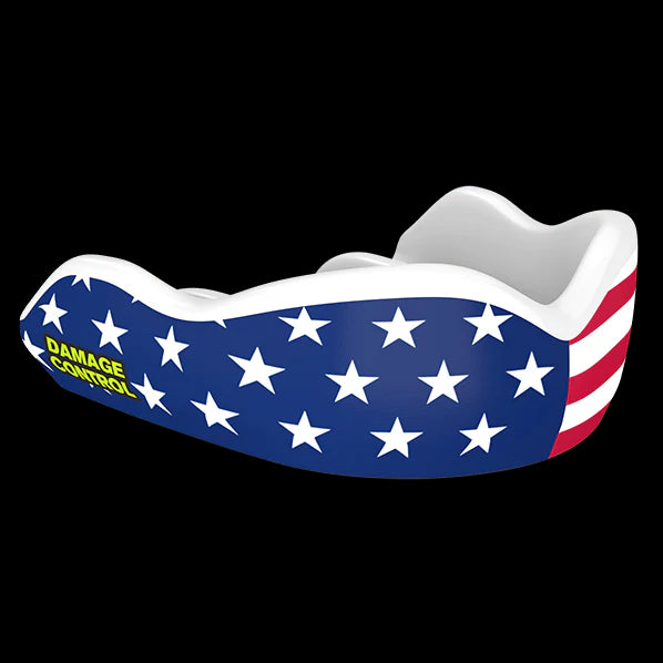 DC Youth Mouth Guard with American Flag Design - Protective Sports Gear for Football, Boxing & Martial Arts Training