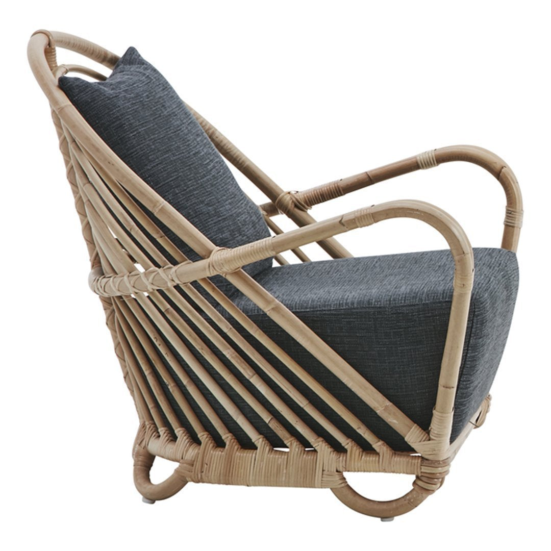Charlottenborg Chair - Modern Scandinavian Dining Chair, Wooden Seat & Steel Frame for Home & Restaurant Use - Perfect for Dining Room, Kitchen, or Cafe Decor