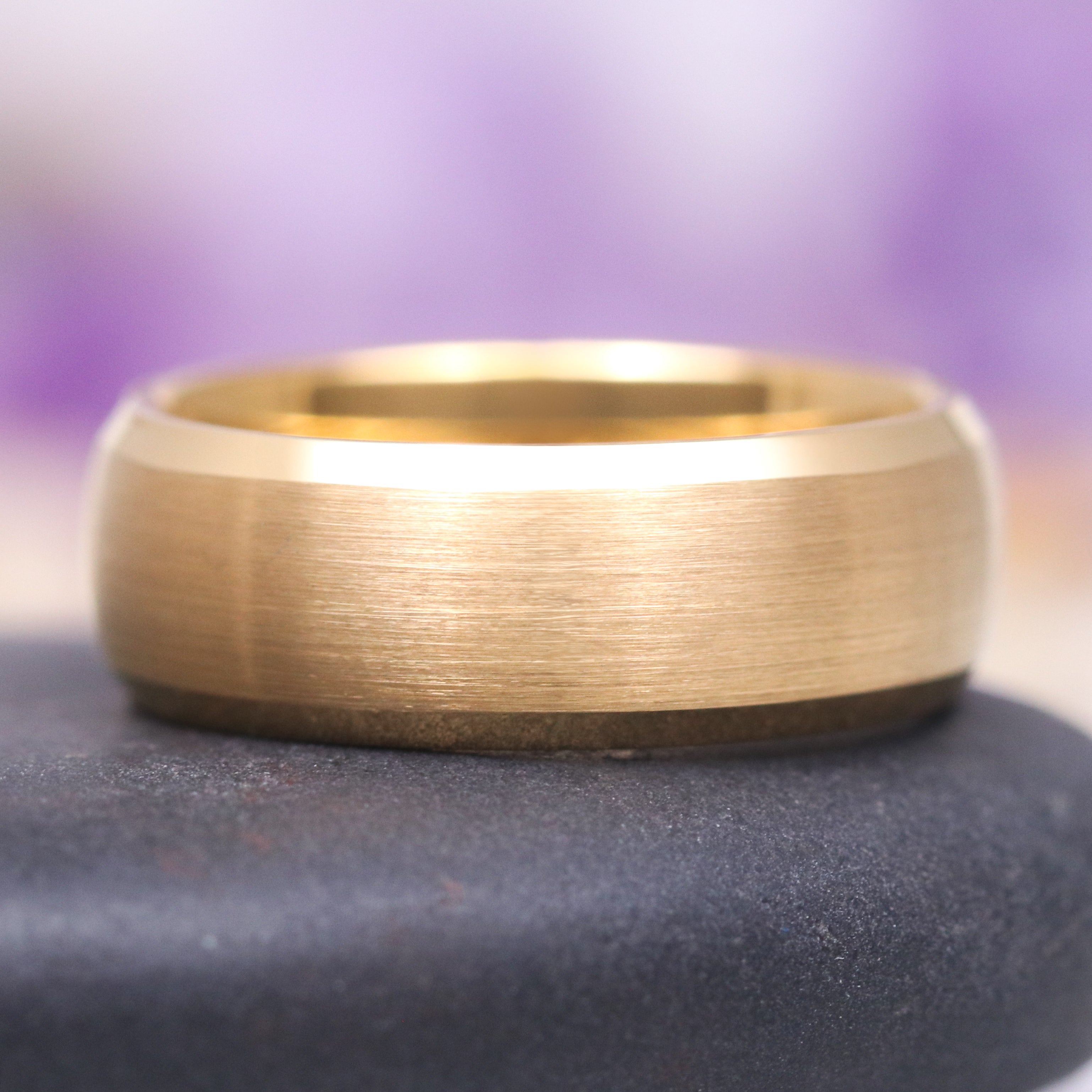 8MM Beveled Edge Wedding Band - Yellow Gold Tungsten Carbide Ring for Men & Women - Perfect for Anniversaries, Engagements & Everyday Wear