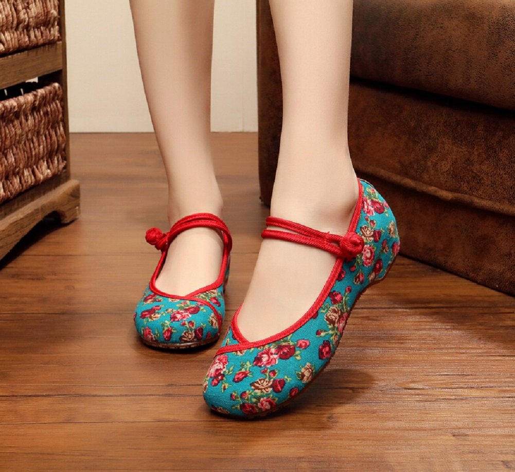 Vintage Chinese Style Embroidered Women's Mary Jane Shoes - Traditional Qipao Dress Shoes for Women - Perfect for Weddings, Parties, and Cultural Events