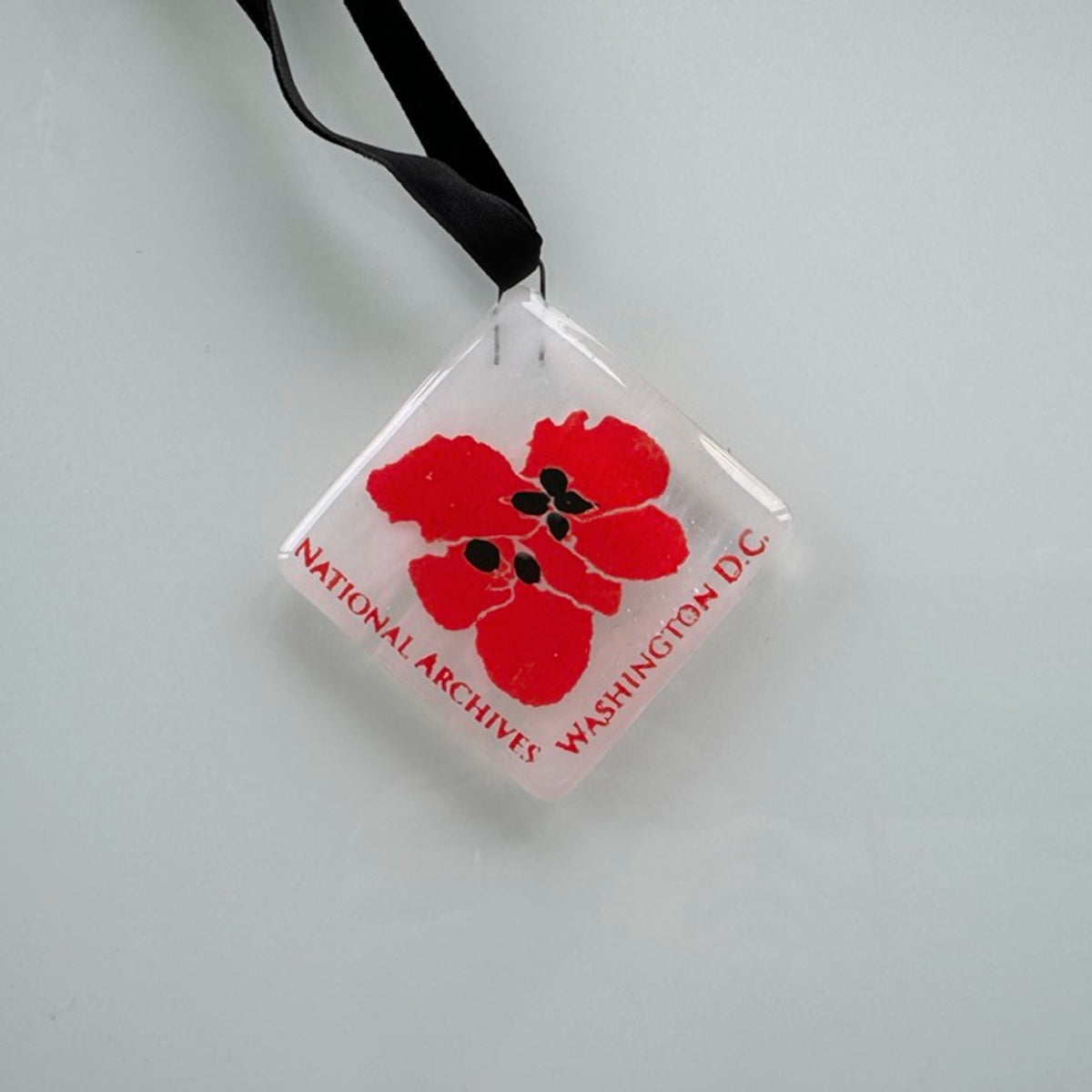 Cherry Blossom Fused Glass Ornament - Handmade Japanese Style Decorative Hanging Decor for Home, Garden & Wedding - Perfect for Spring Decorations, Gifts & Party Favors