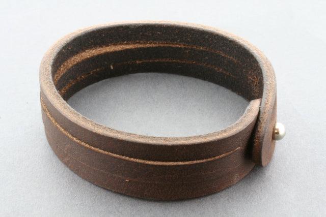2-Pack Genuine Leather Cuff Bracelets for Women - Stylish Brown Leather Wristbands for Casual Wear, Boho Fashion & Everyday Accessories