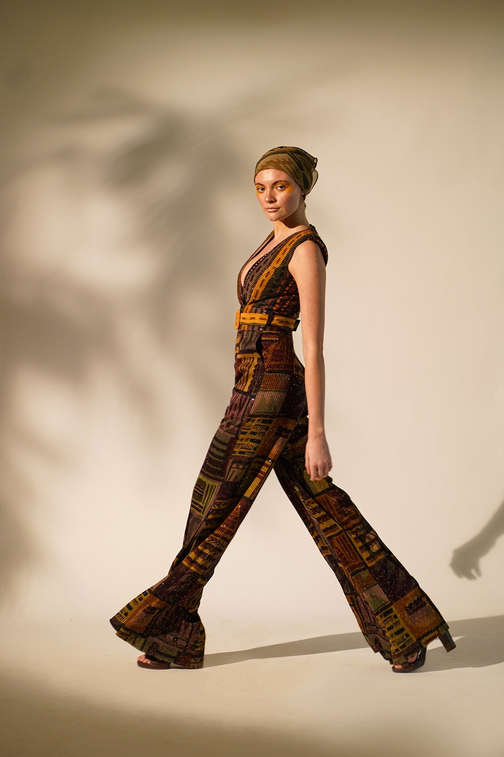 Stylish Multicolor Abstract Print Jumpsuit with Adjustable Belt - Perfect for Casual Outings, Parties, and Summer Vacations