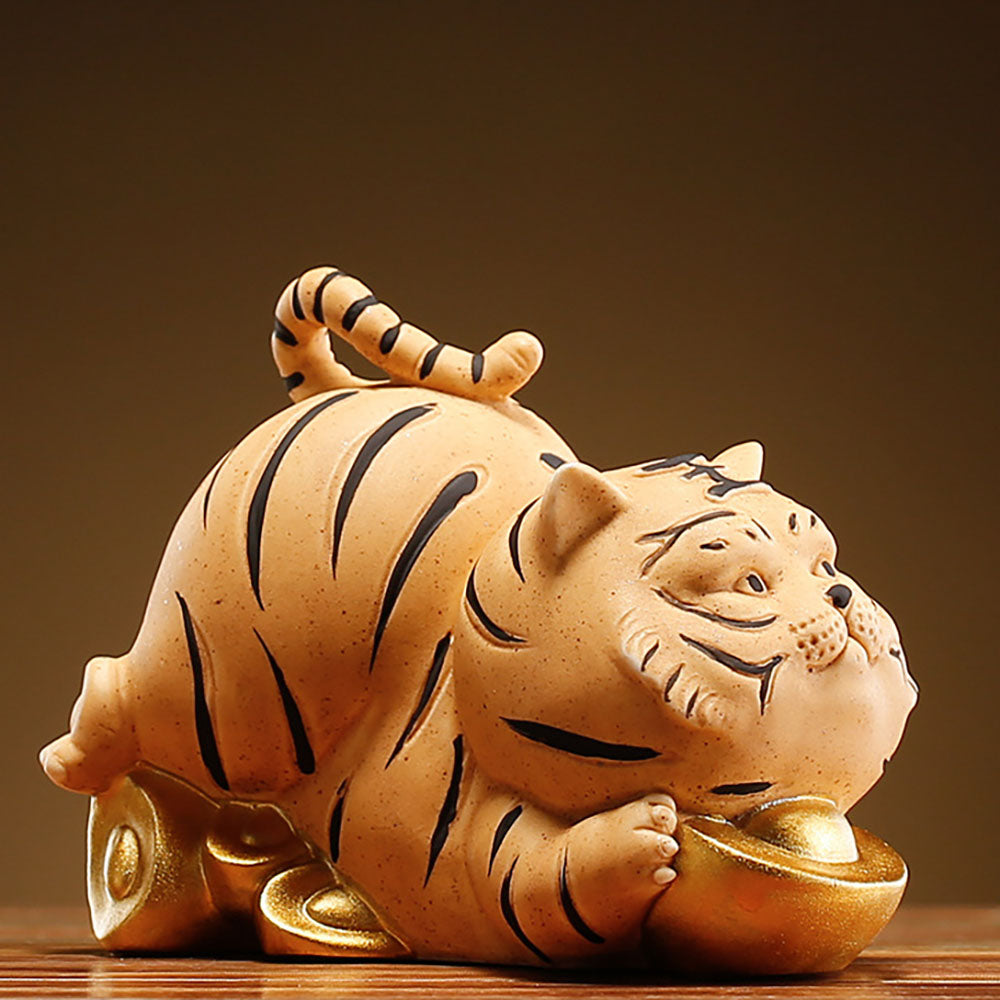 Lucky Tiger Ceramic Tea Pet - Chinese Zodiac Tea Companion for Good Fortune, Perfect for Tea Ceremonies & Home Decor