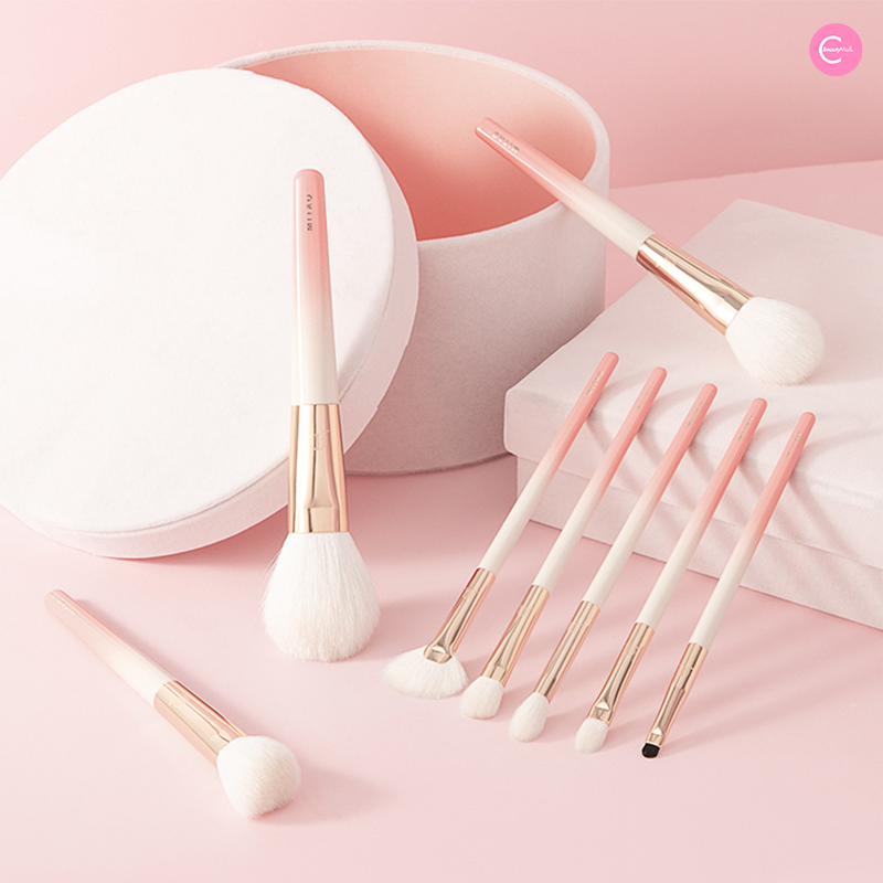 Premium Marchare x Mitao Animal Hair Makeup Brush Set - 12 Piece Professional Cosmetic Brush Kit for Foundation, Blending, Contouring - Perfect for Makeup Artists & Beauty Enthusiasts