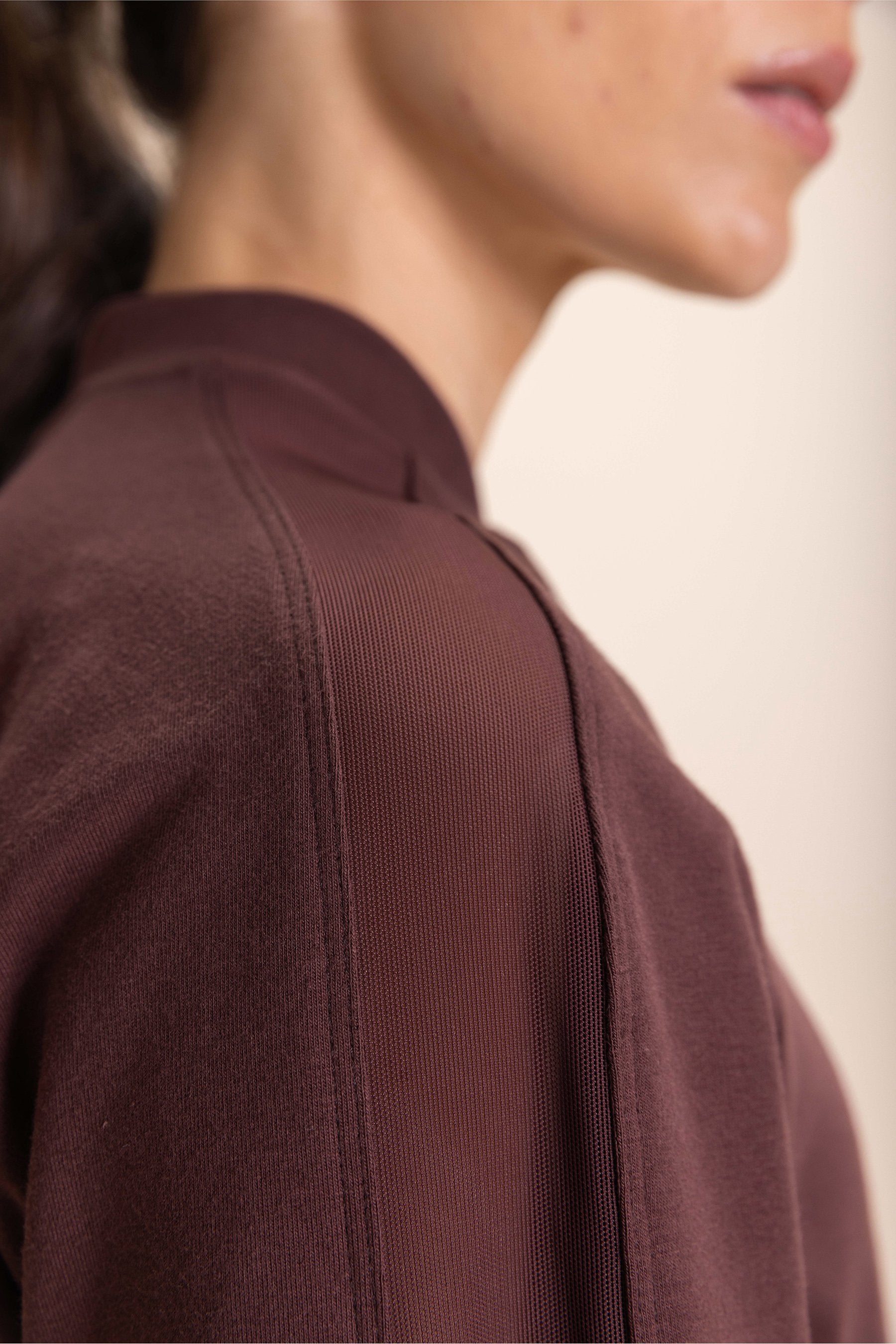 Stylish Raglan Jog Jacket for Men & Women - Comfortable Zip-Up Hoodie for Running, Gym & Casual Wear